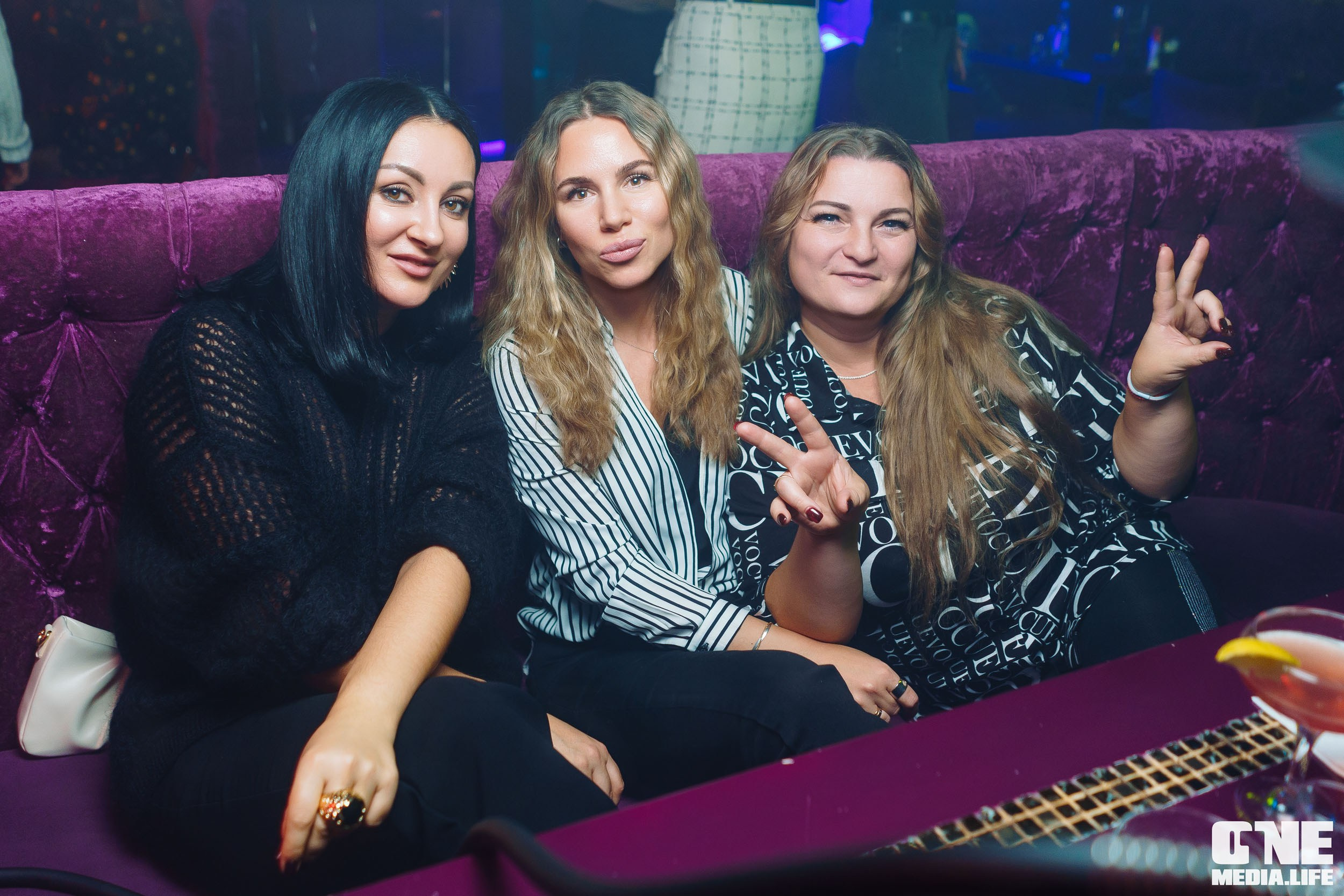 Фоторепортаж из караоке-клуба Эйфория. One Media Life: фоторепортажи, фотоотчеты с мероприятий и заведений