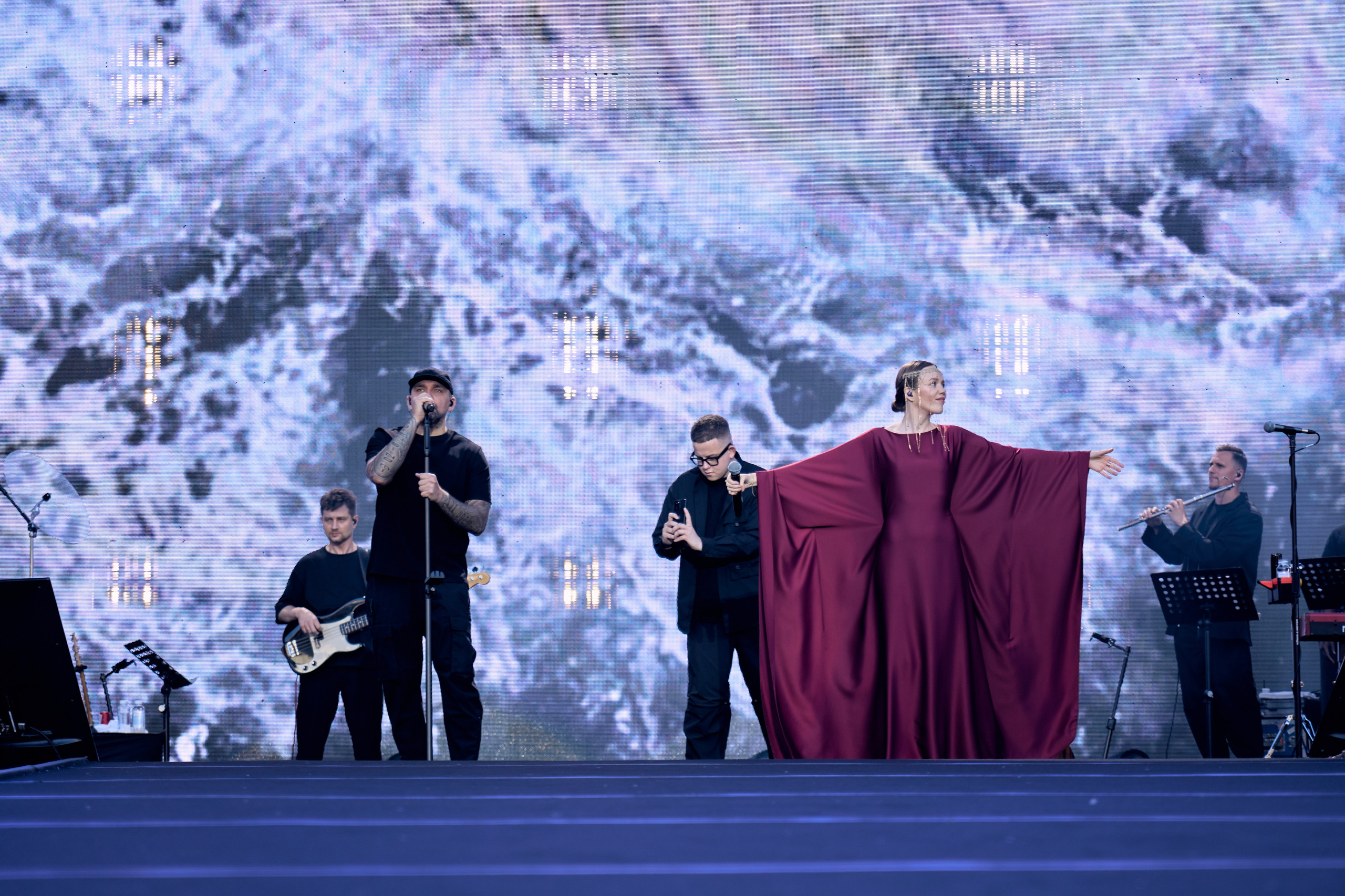 Баста Екатеринбург Арена. Репортажный фотограф мероприятий и концертов в Екатеринбурге