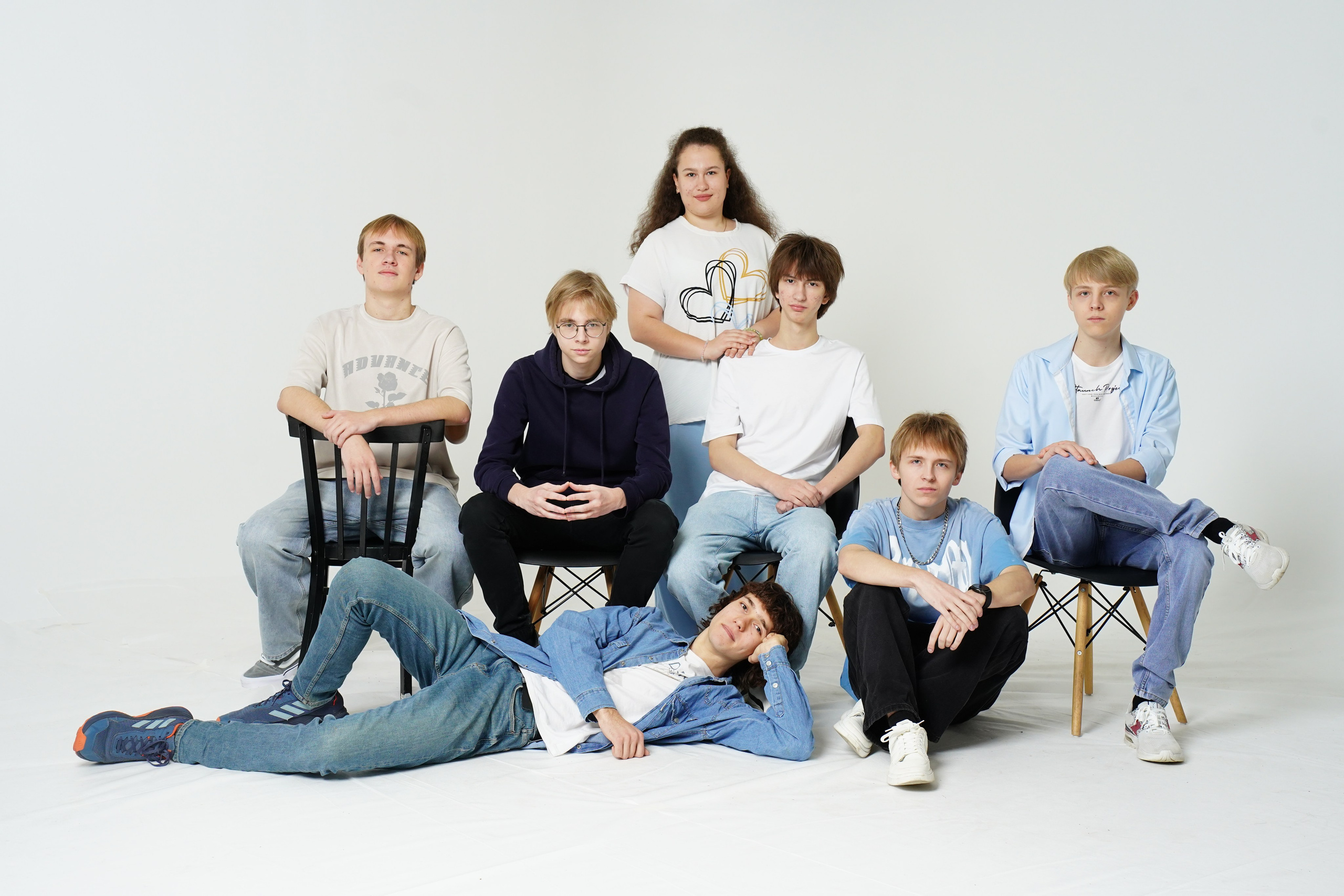 Образы. MEMENTO.Выпускные альбомы, школьные, юбилейные и другие книги. Ростов-на-Дону