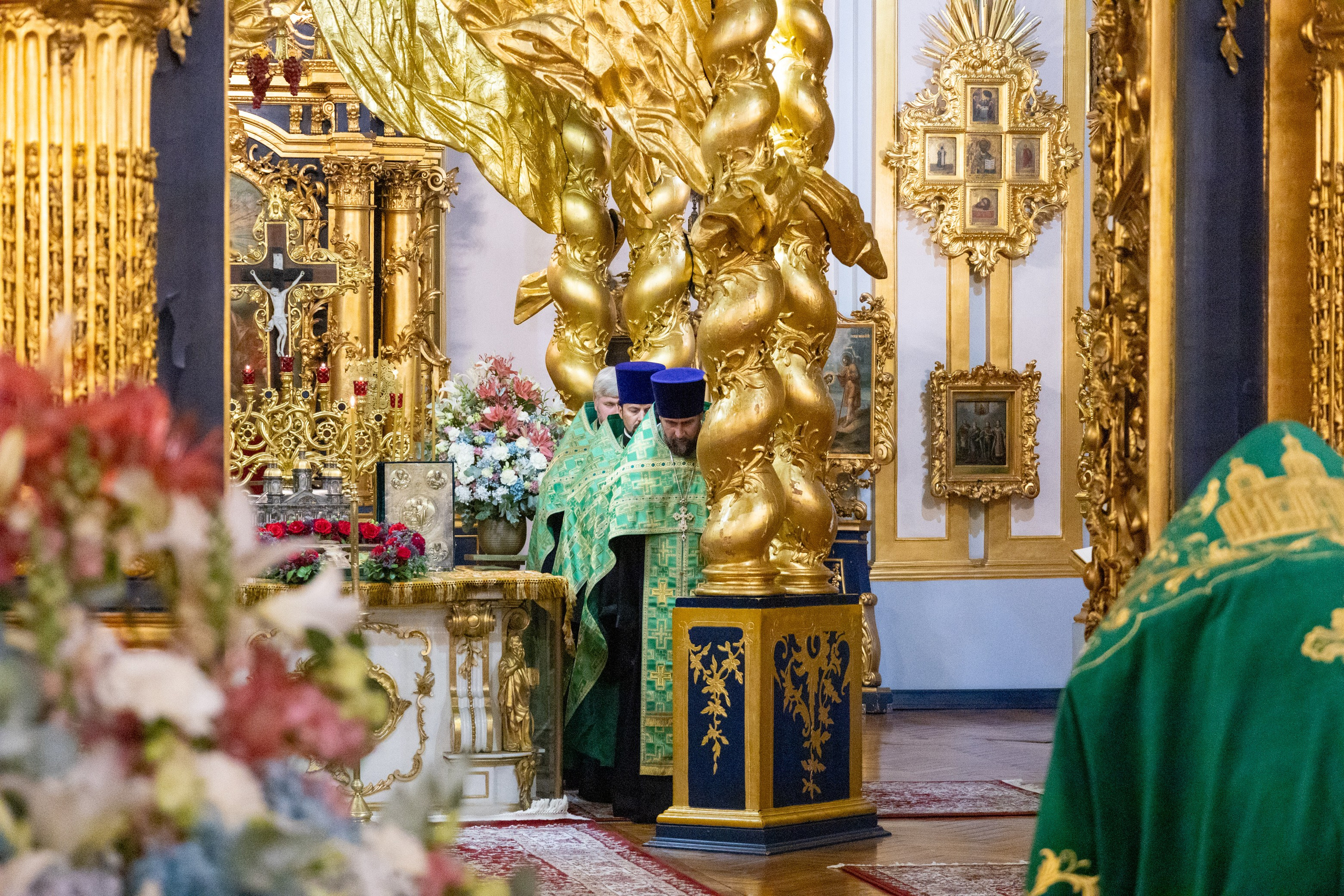 Всемирное Воздвижение Честного и Животворящего Креста Господня. НИКОЛО-БОГОЯВЛЕНСКИЙ МОРСКОЙ СОБОР