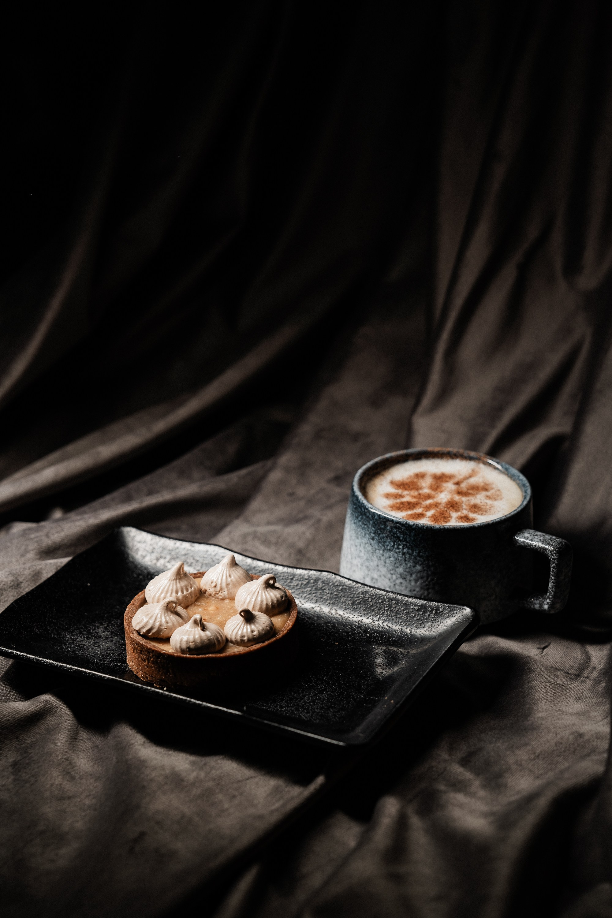 ДЕСЕРТЫ. Женский портрет