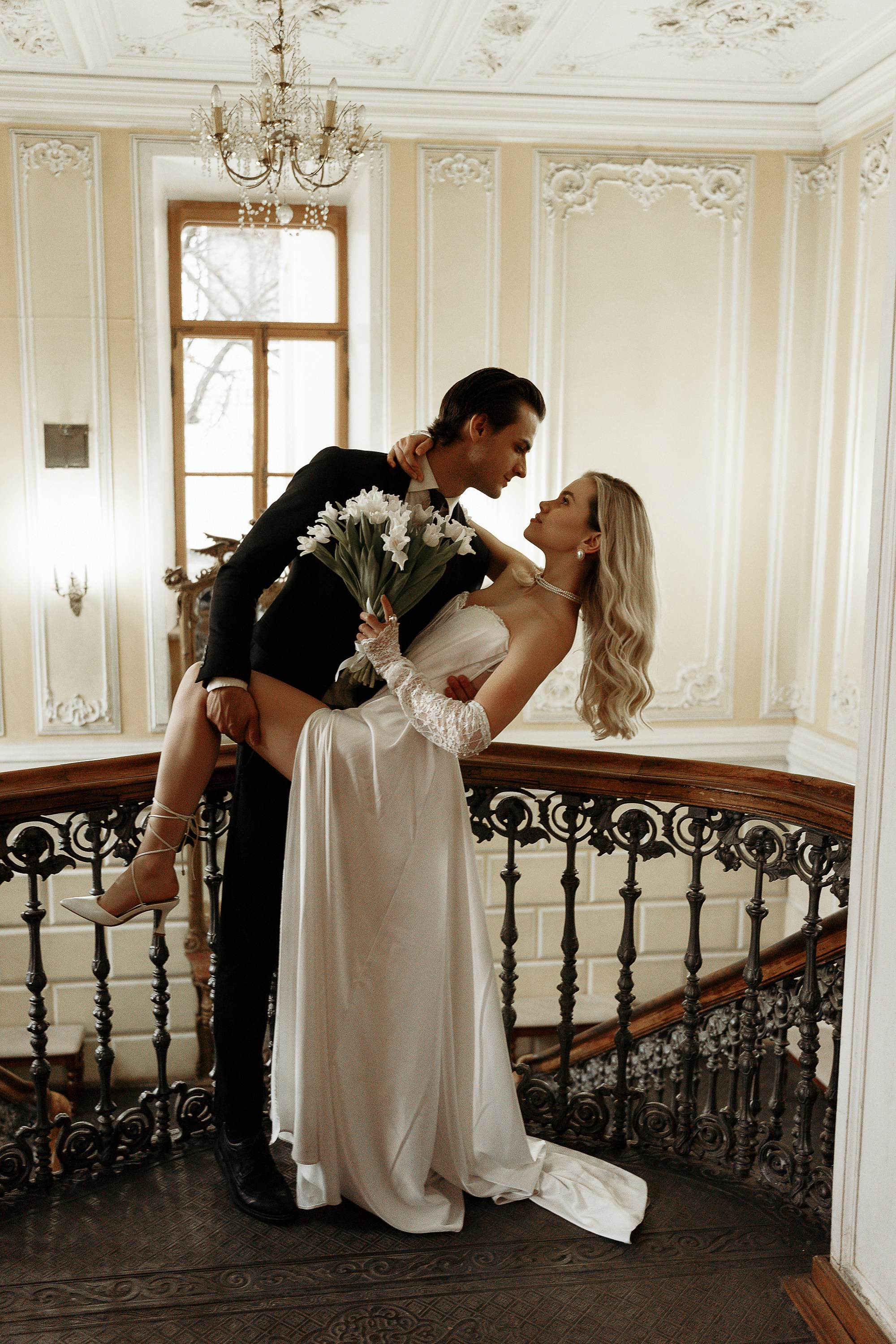 ПУШКИНСКАЯ БИБЛИОТЕКА. Женский портрет