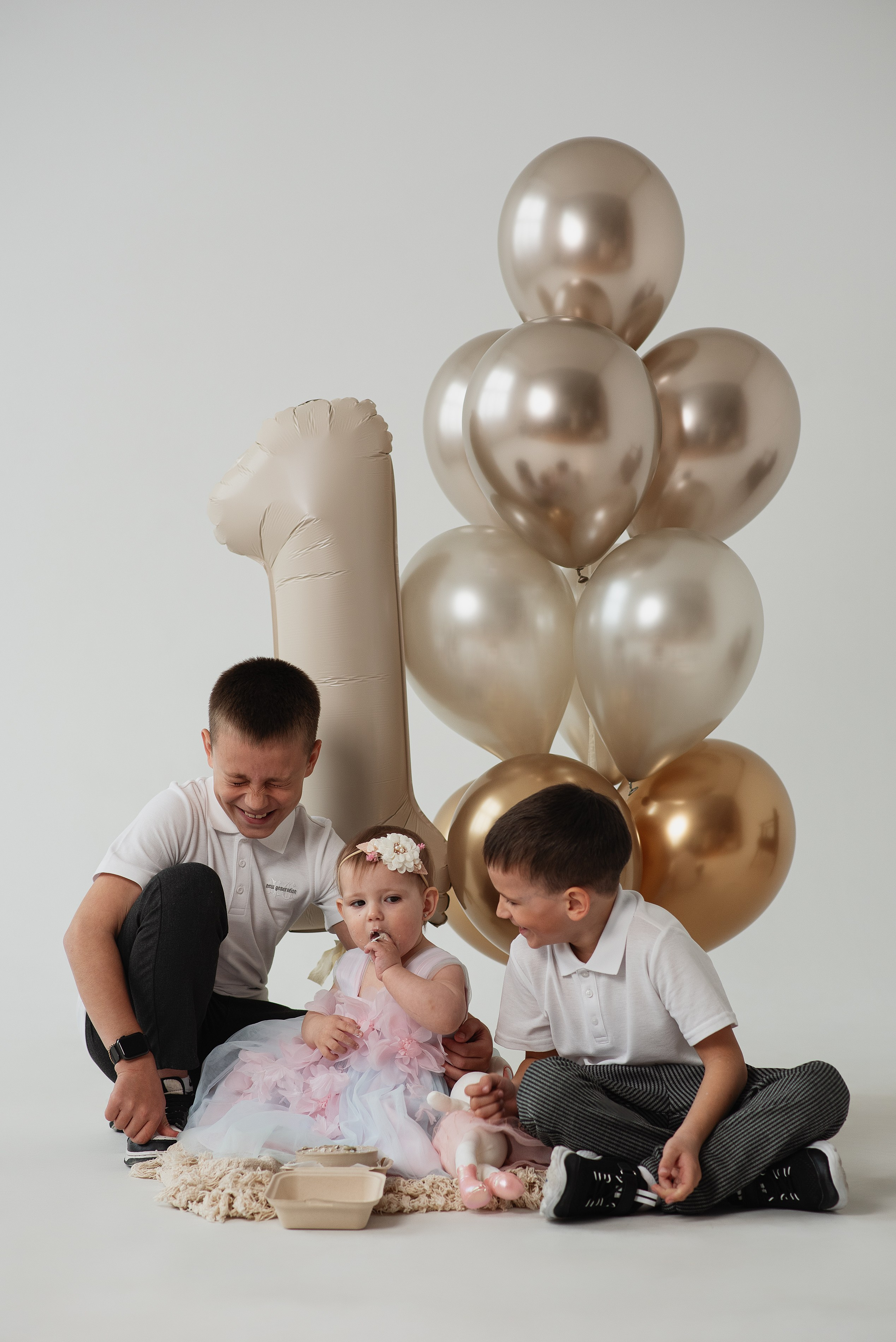 Фотосессия годика Алина. Семейный фотограф в Южно-Сахалинске Анастасия Лимарева