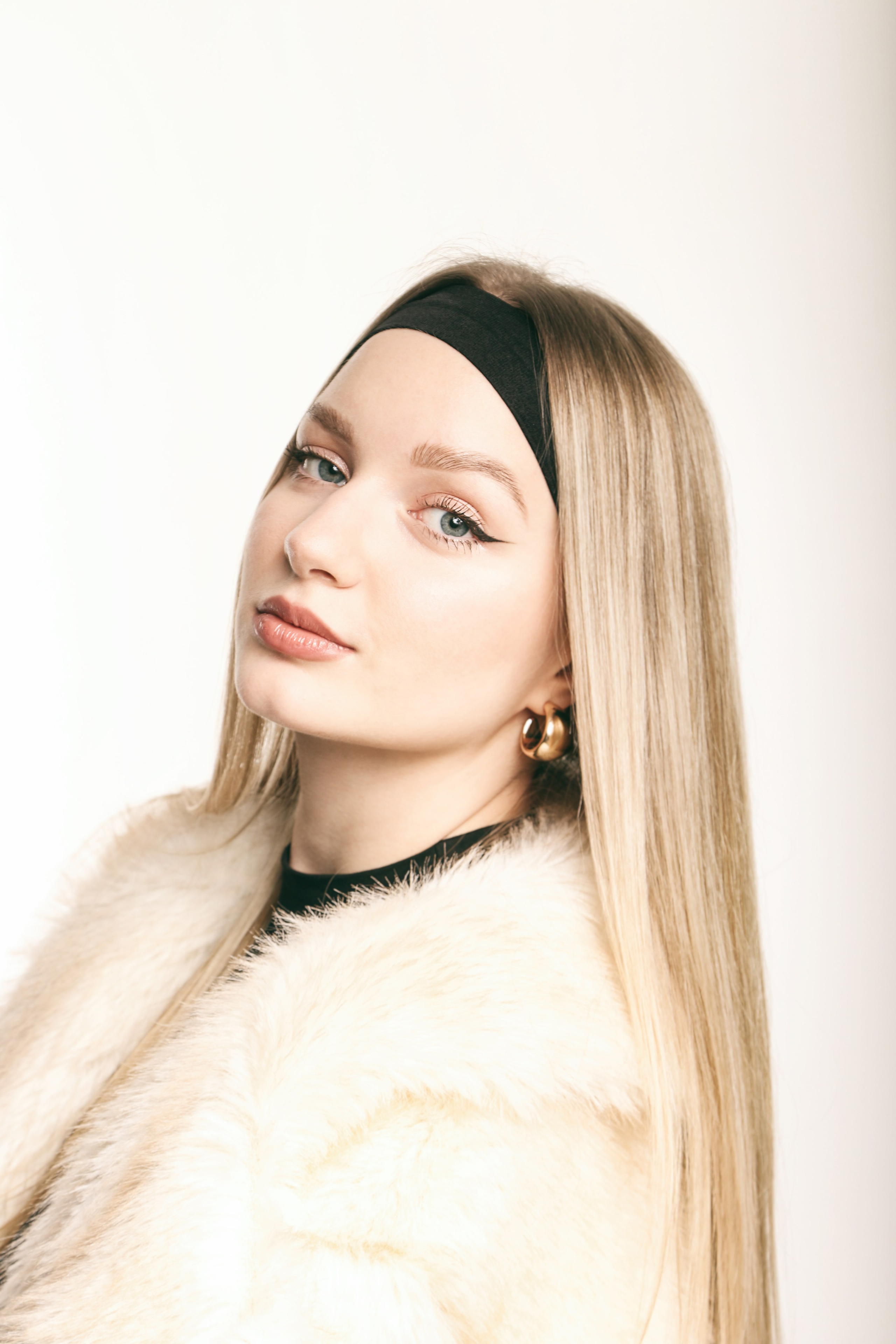 Шуба. Алиса Томшина — Фотограф / Видеограф