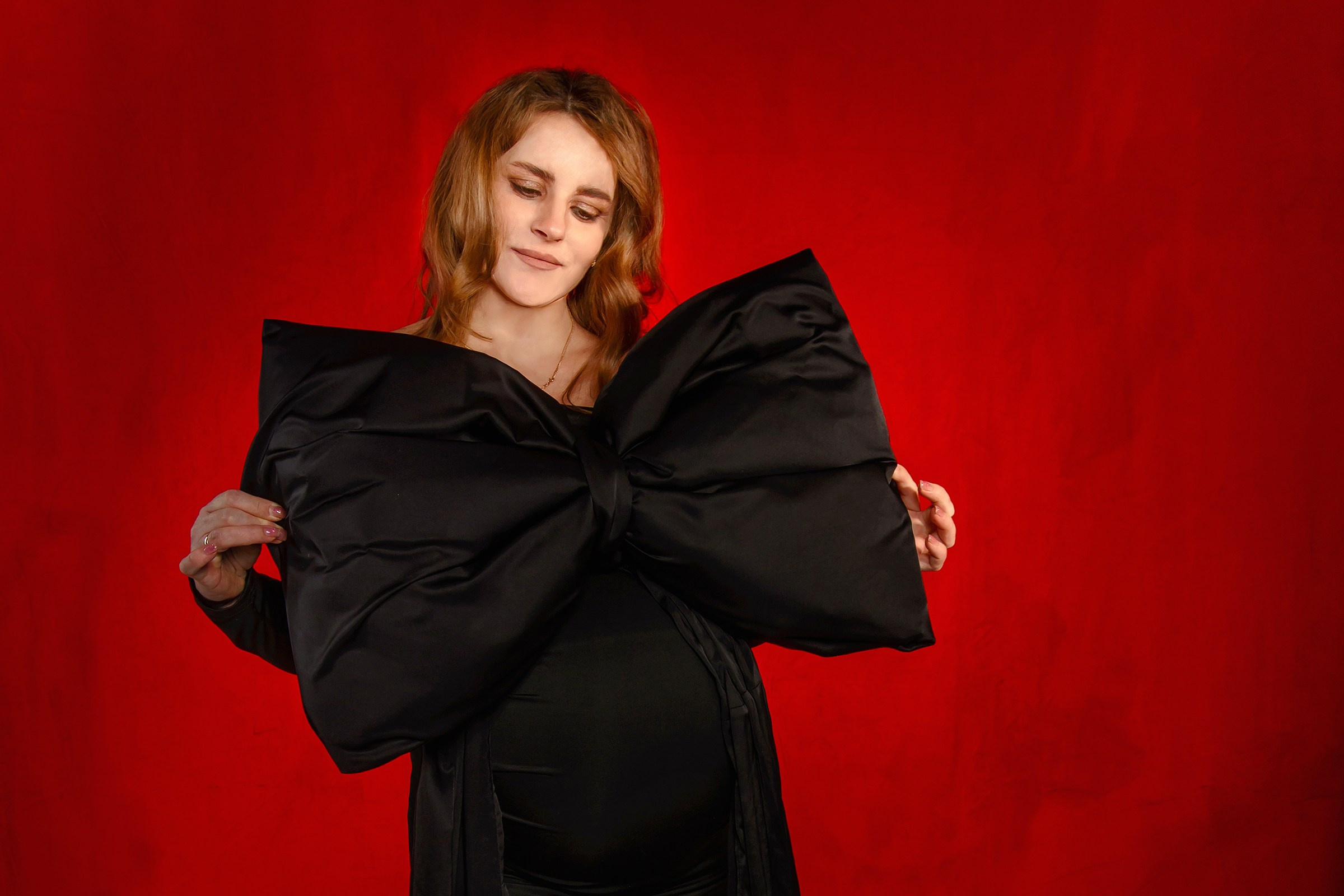 Фотосессия беременности в студии. Фотограф Оксана Сафонова