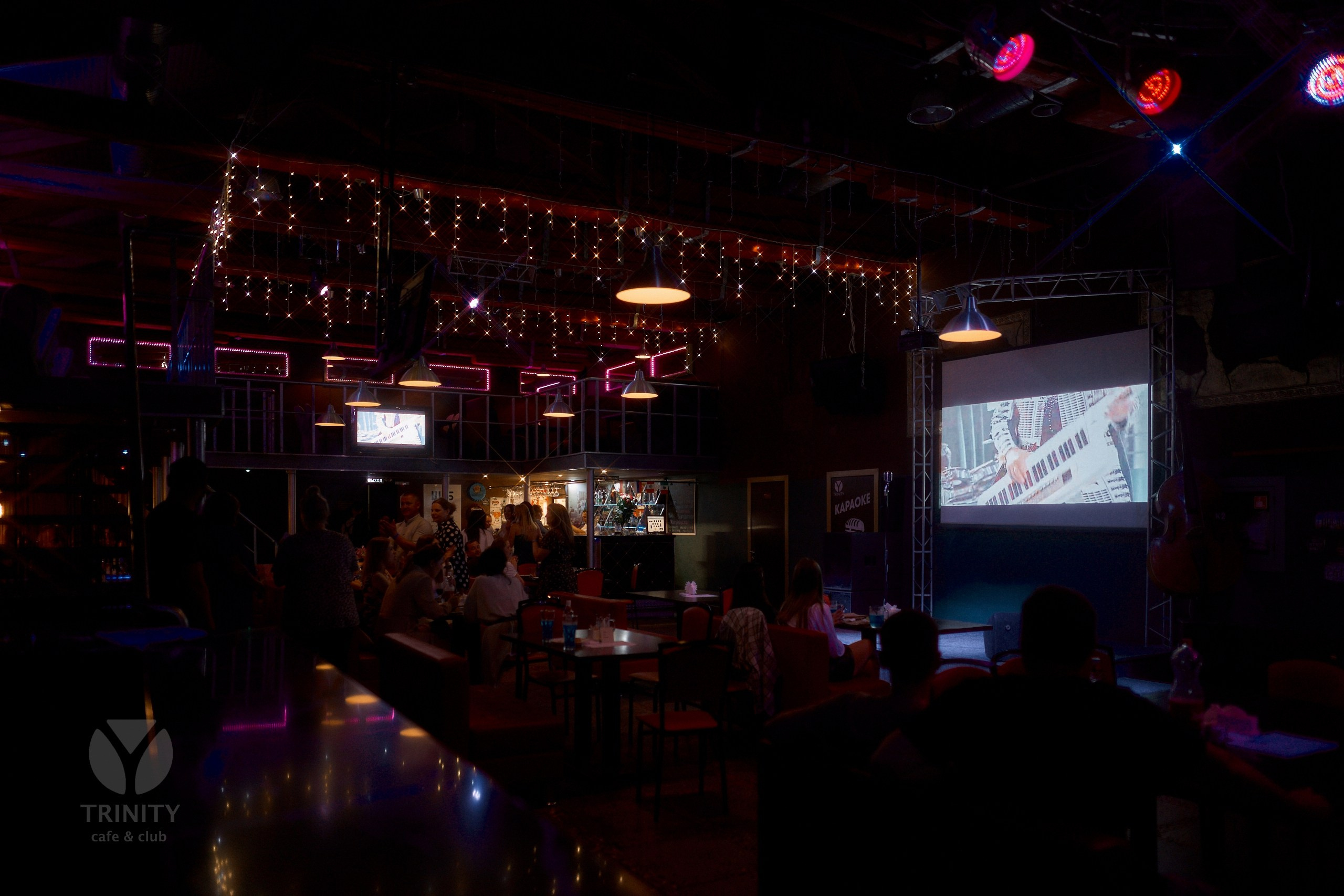 Клуб Тринити в Торжке. Павленко Дмитрий фотограф и видеограф в Торжке