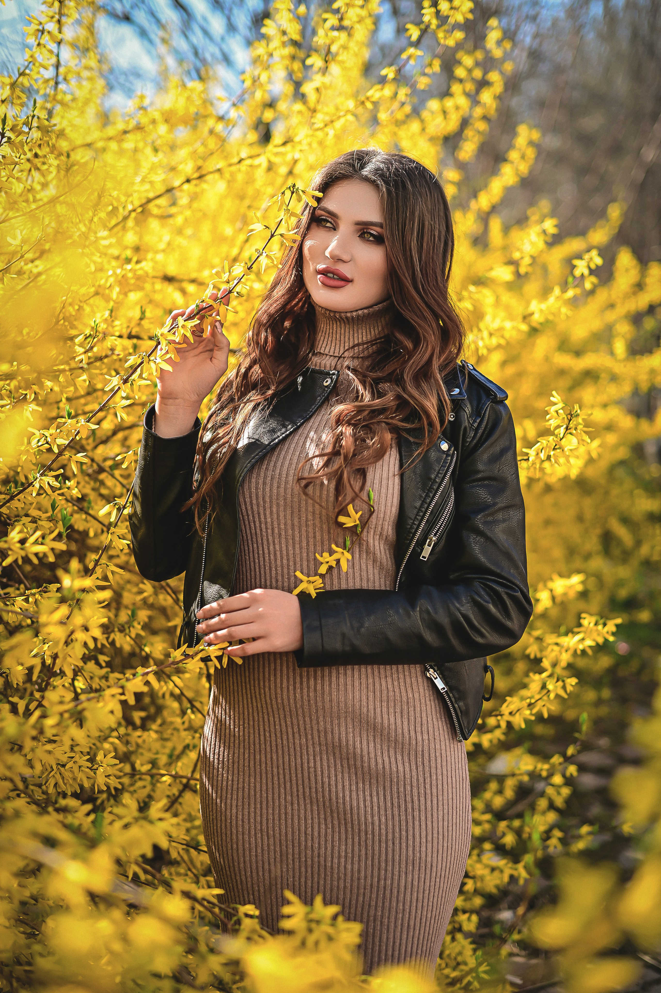 Весна. Съемка в цветении. Семейный и свадебный фотограф в Донецке Донская Анастасия