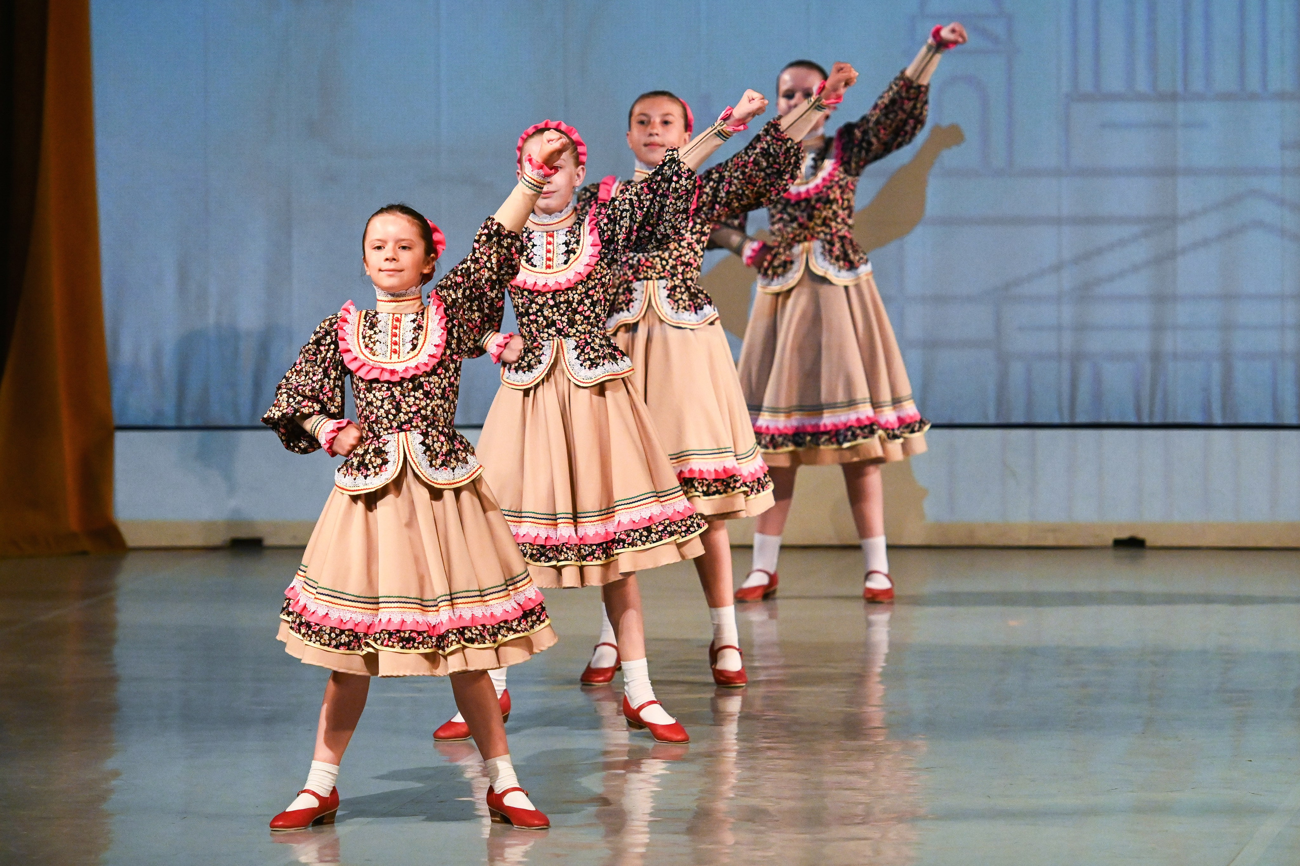 02.06.2025 «АртКомпас» Всероссийский фестиваль талантов «Невские встречи» г. Санкт-Петербург. Медиастудия Фото Концепт