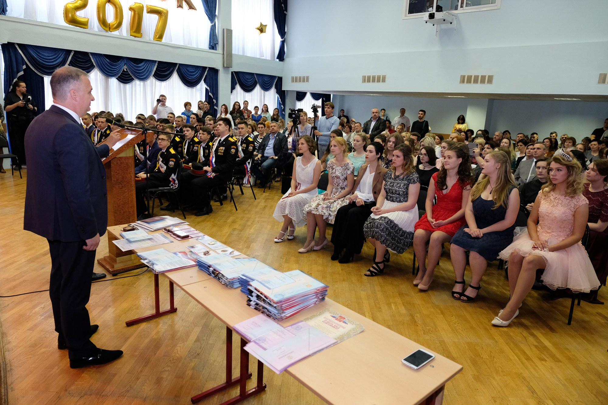 Выпускной альбом. Фото и видеосъемка