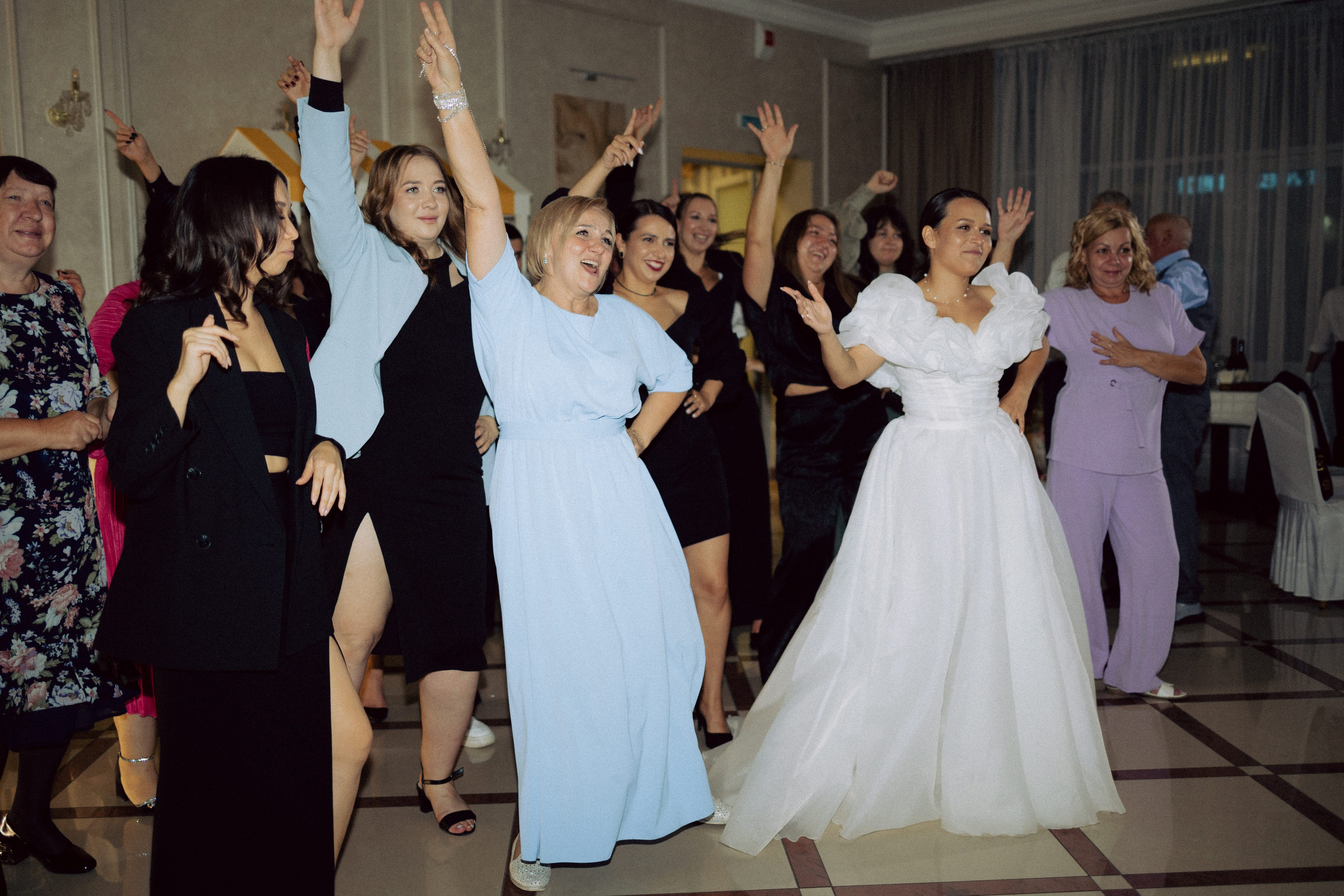 Дмитрий и Регина. Свадебный и портретный фотограф Тюмень