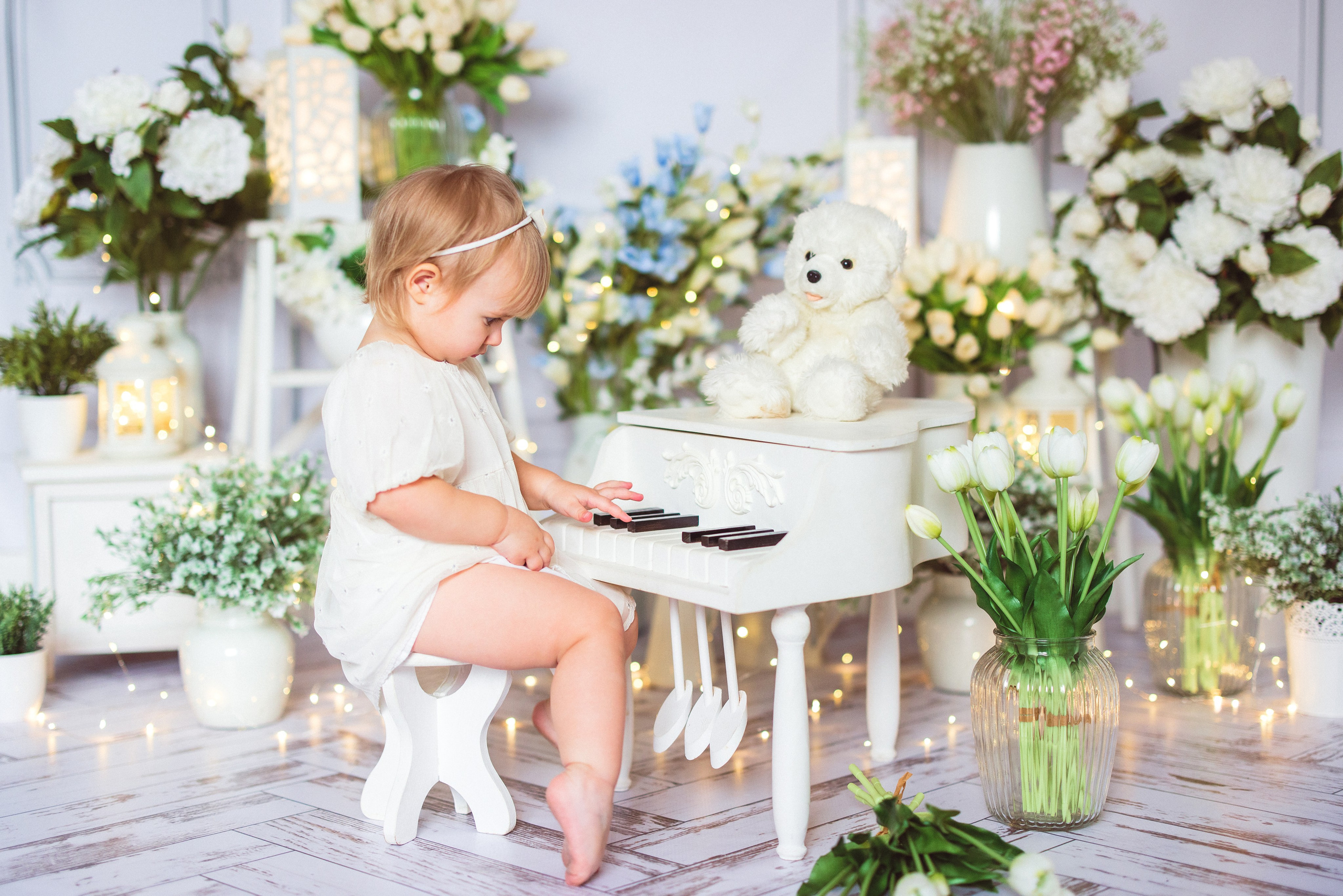 Детская фотосессия к 8 марта в фотостудии г. Краснодара. Семейный и детский фотограф в Краснодаре Анна Трашкова