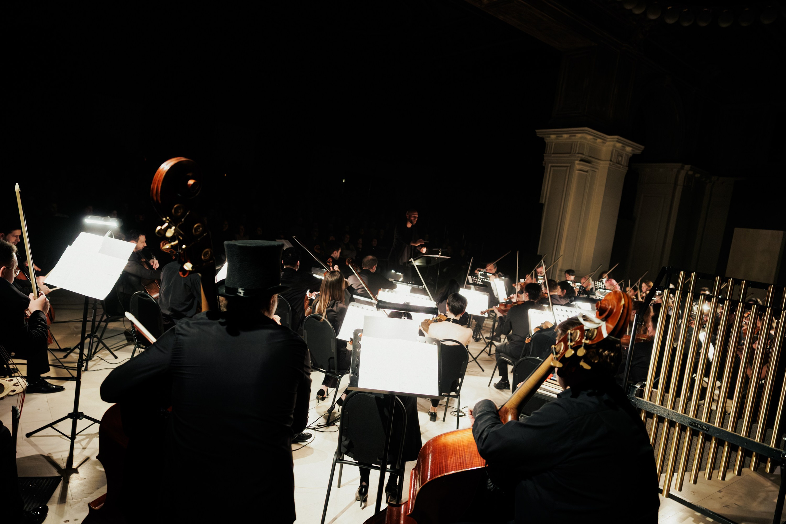 Концерт музыки композитора-резидента Алексея Ретинского «Dom Radio». Репортажный фотограф в Санкт-Петербурге Александр Паклин