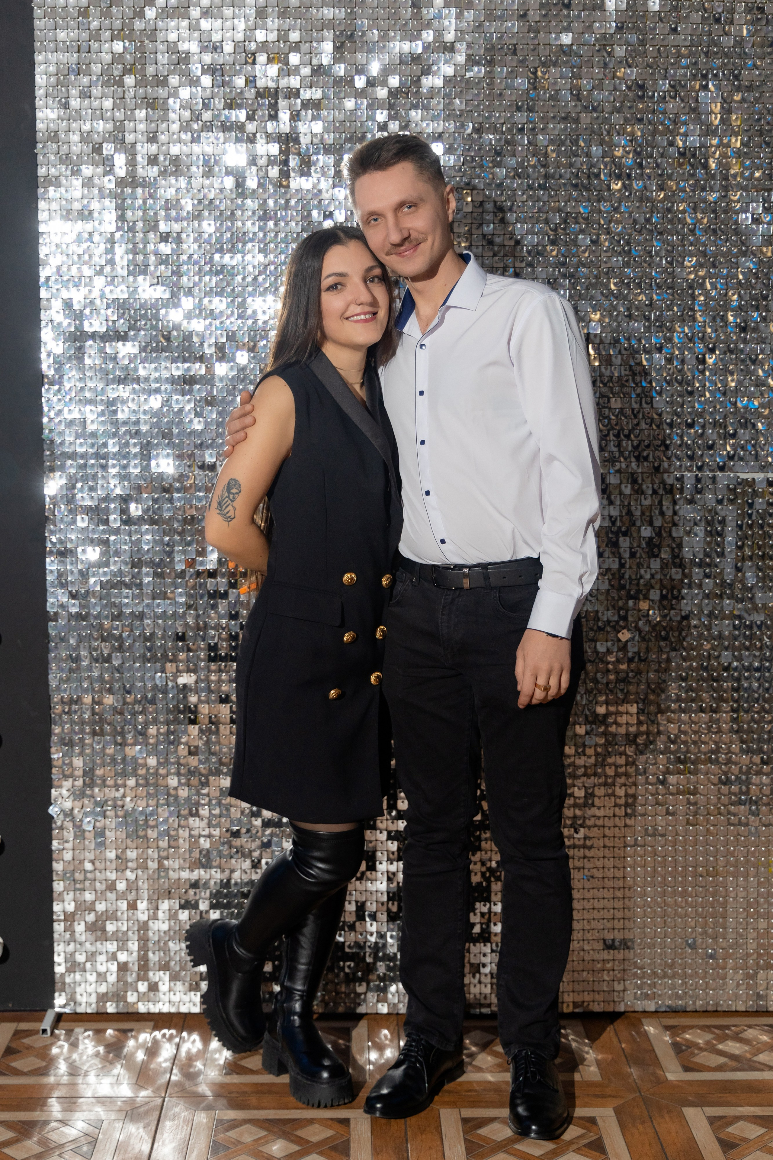 Корпоративная фотосъемка для кафе GARAGE | Новый год 2025 | Минск. Свадебный фотограф в Минске/Беларуси Сергей Спиридонов