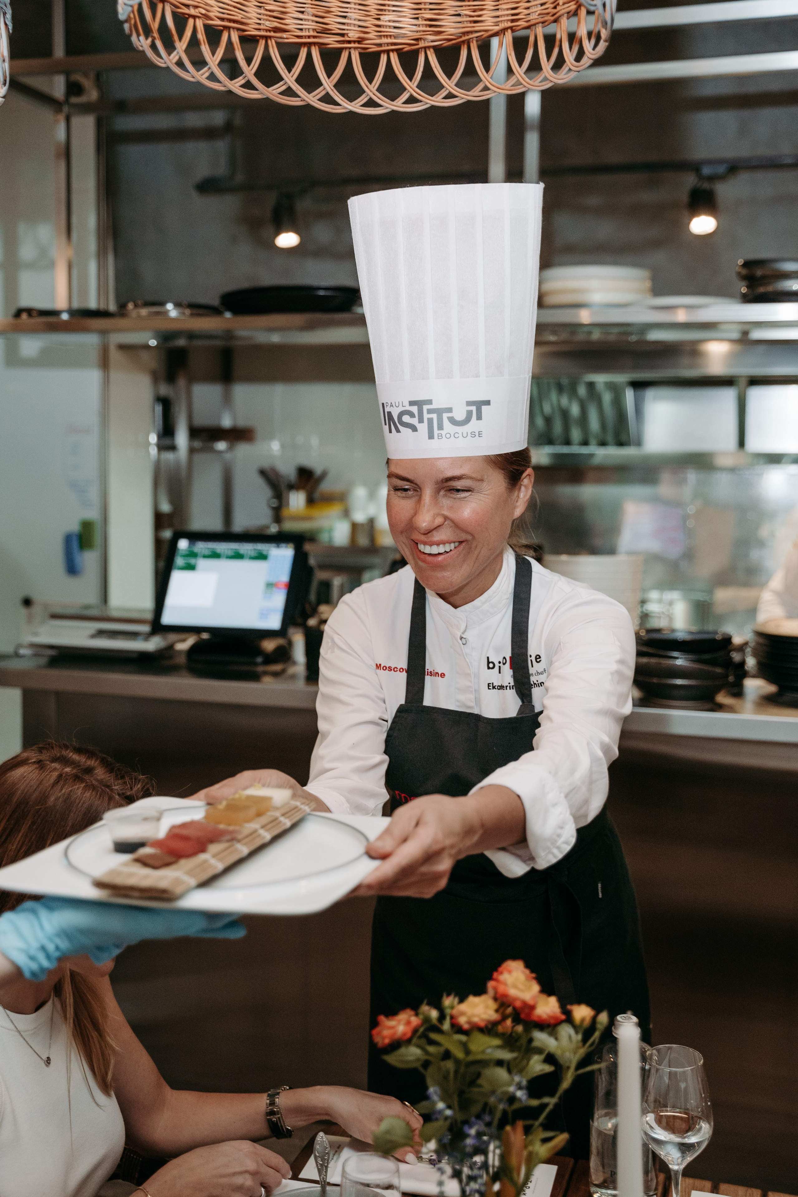 Открытый ужин с Mishlen Шеф Поварами. Репортажный и свадебный фотограф в Москве Рая Небогатова
