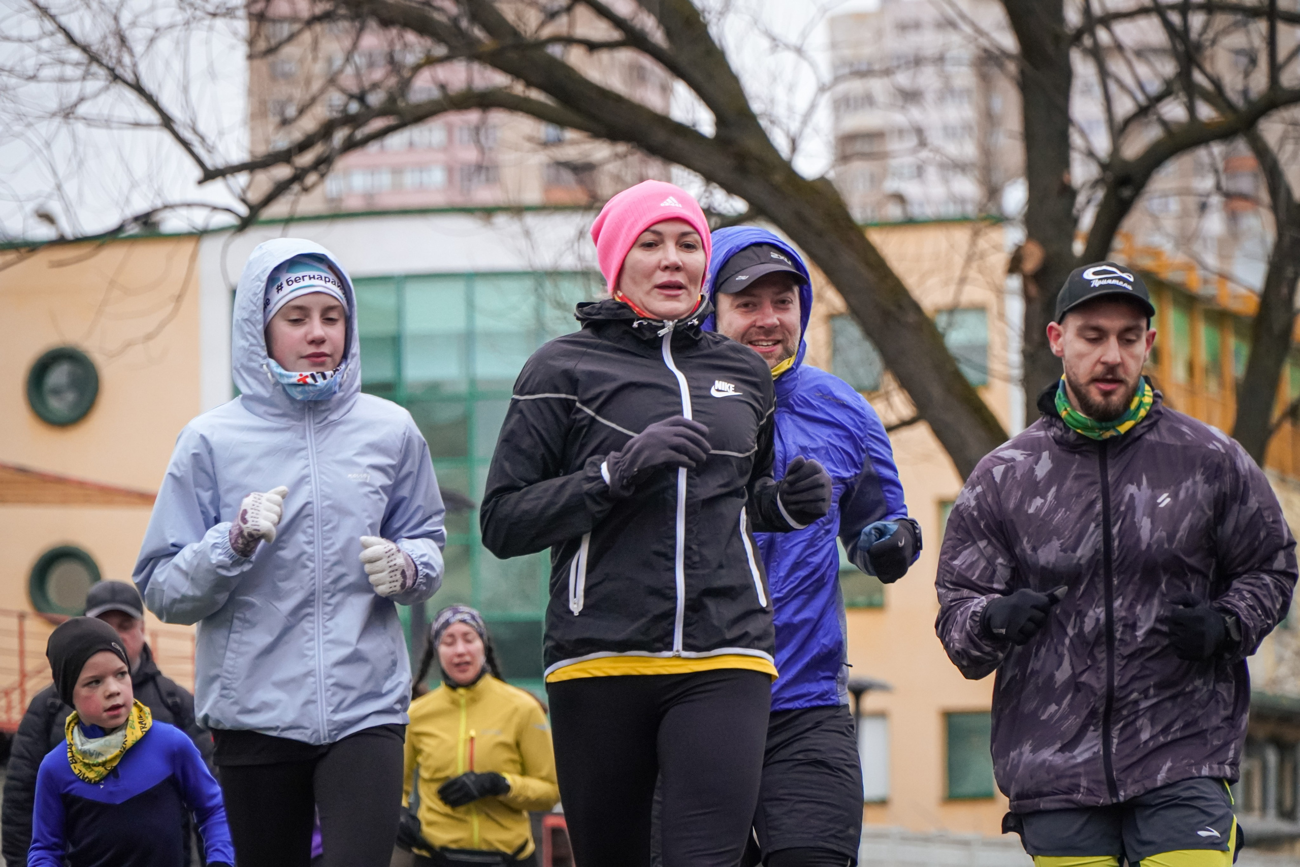 5 вёрст Реутов 16.11.2024. Роман Капилюшов. Бег. Фото. Видео. г. Люберцы