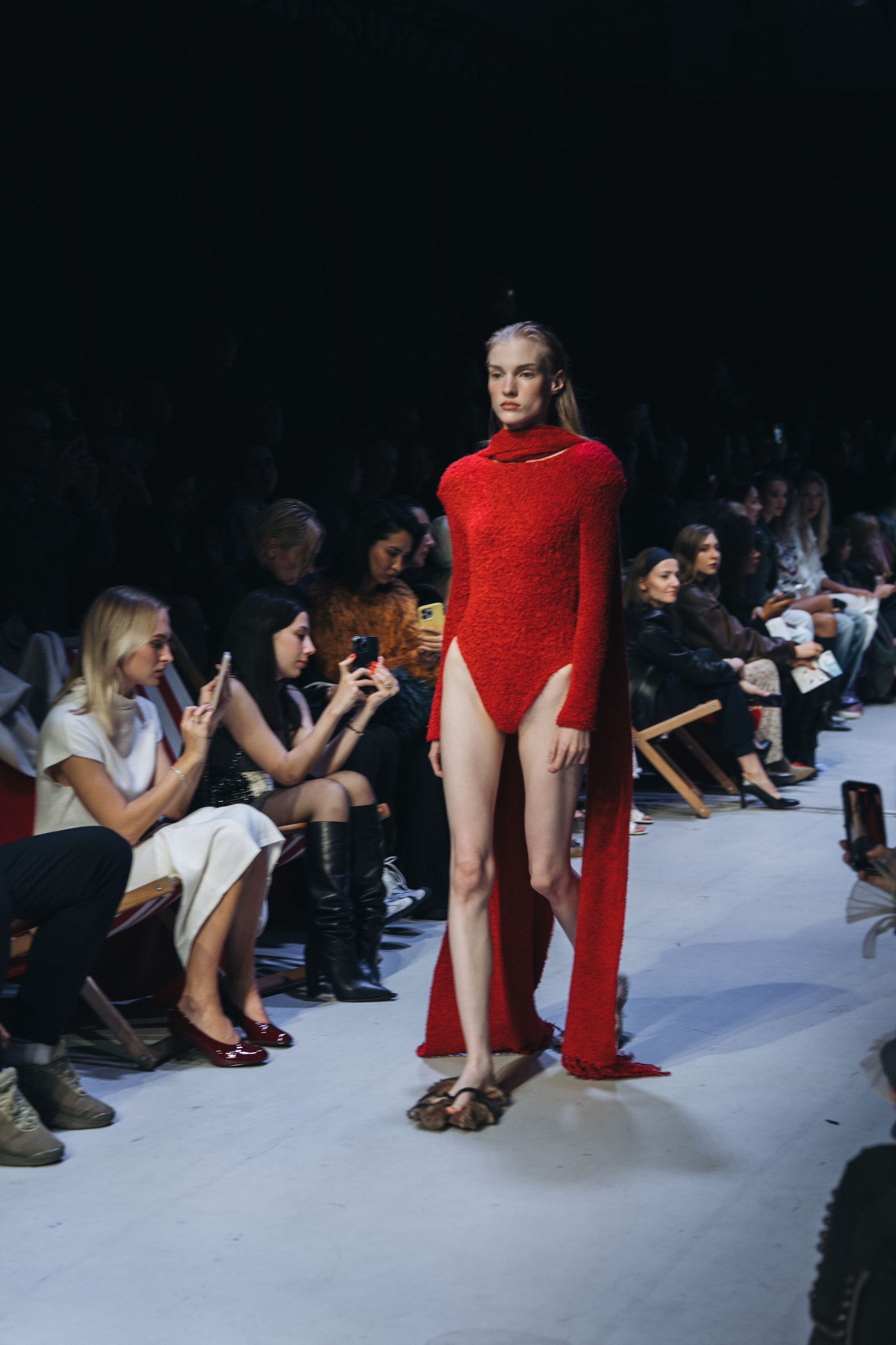 MOSCOW FASHION WEEK 2025. Фотограф Гвоздева Варвара / Москва