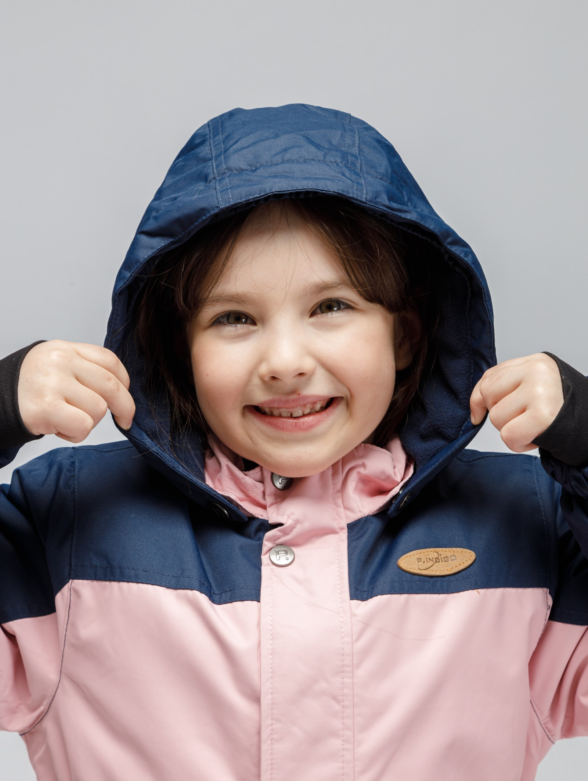 Съемка детской одежды и обуви на модели сайтов, маркетплейсов, WB, Ozon, Яндекс Маркет и др. Студия коммерческой съемки ХВОЯ