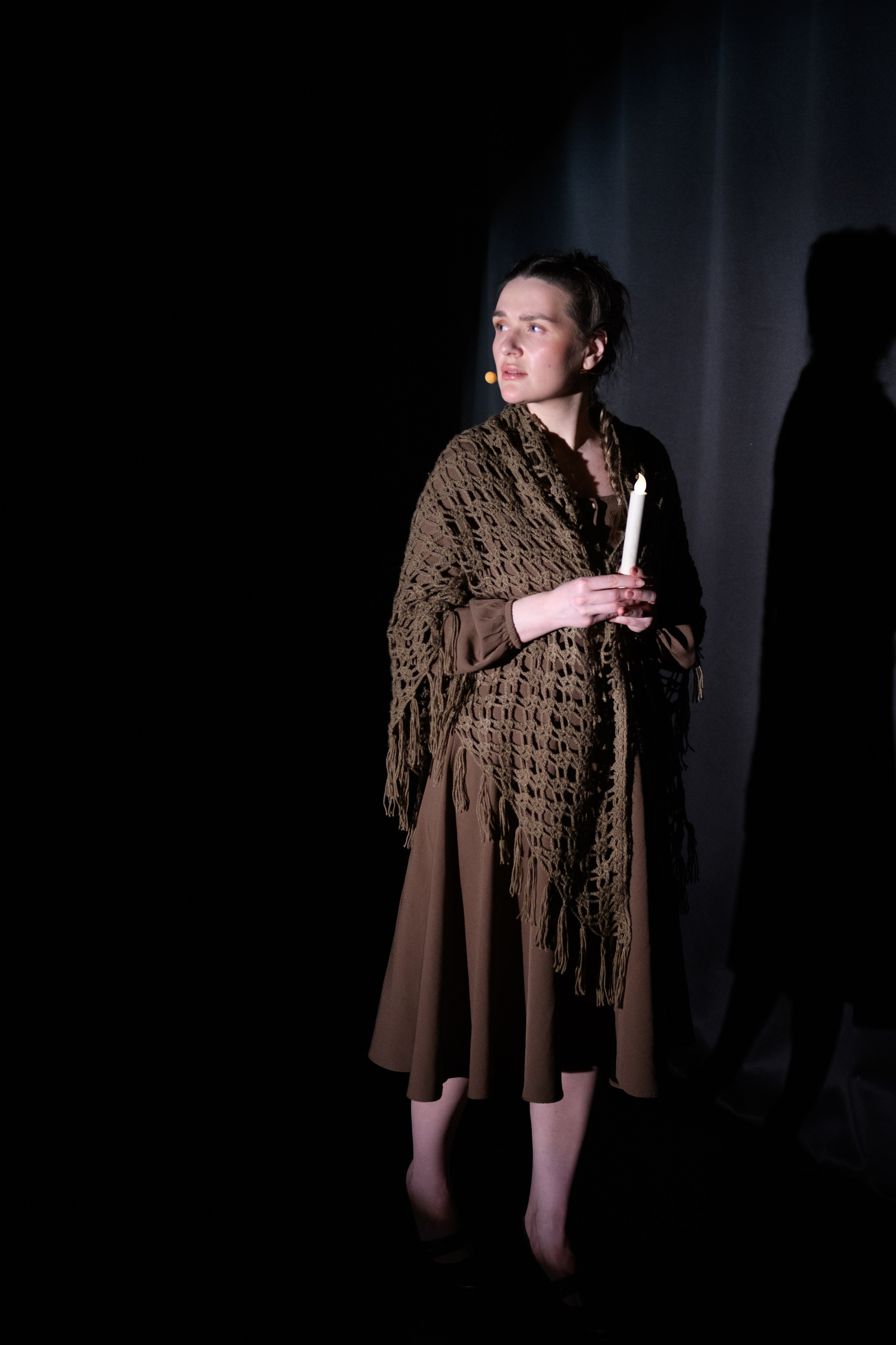 За нарисованным очагом. Организация и проведение фотосъемок в Санкт-Петербурге. Фотограф Смирягин Илья