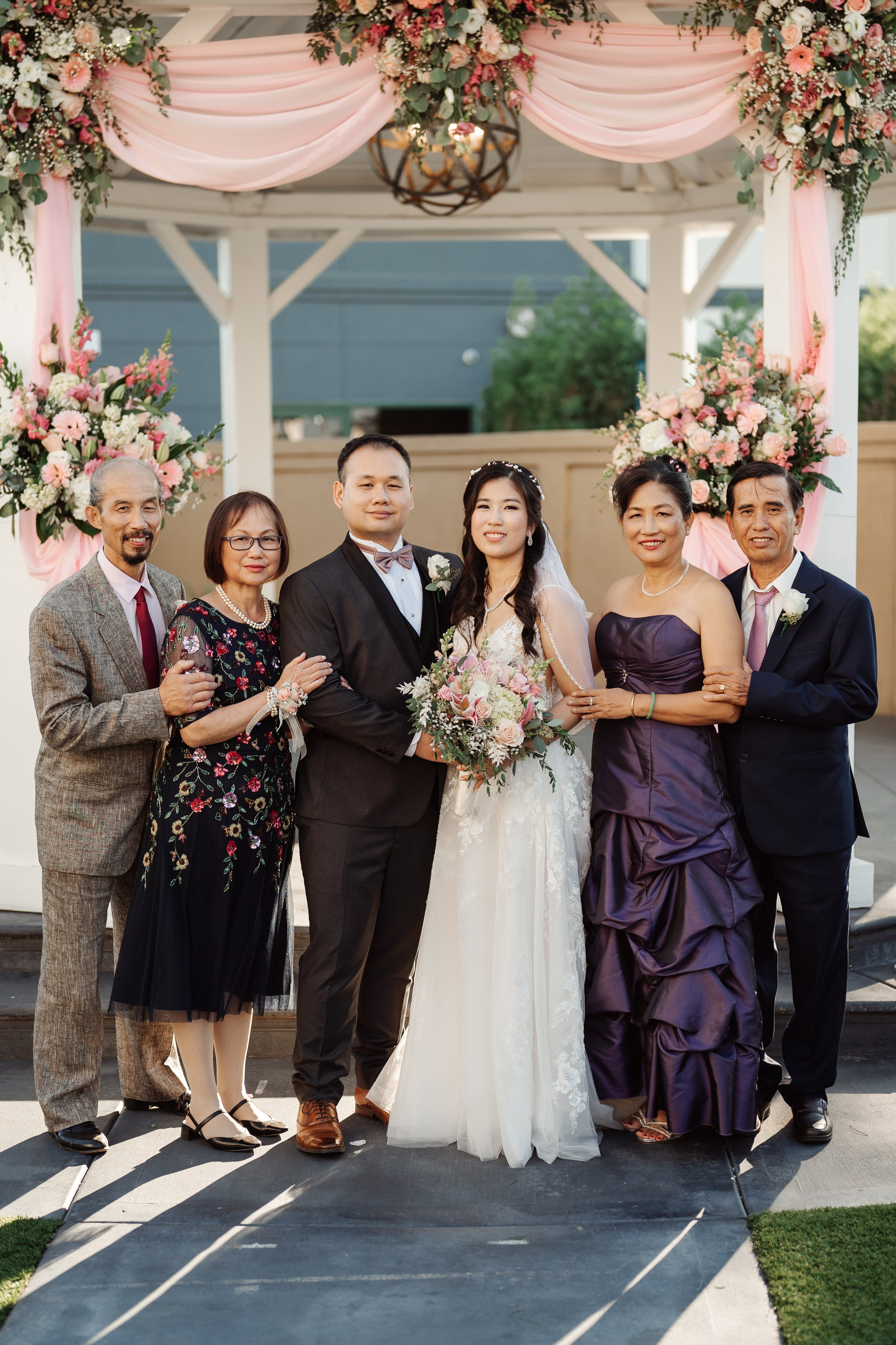 2025-08-16_AndreaChristopher. Ретушер Зенькевич Света