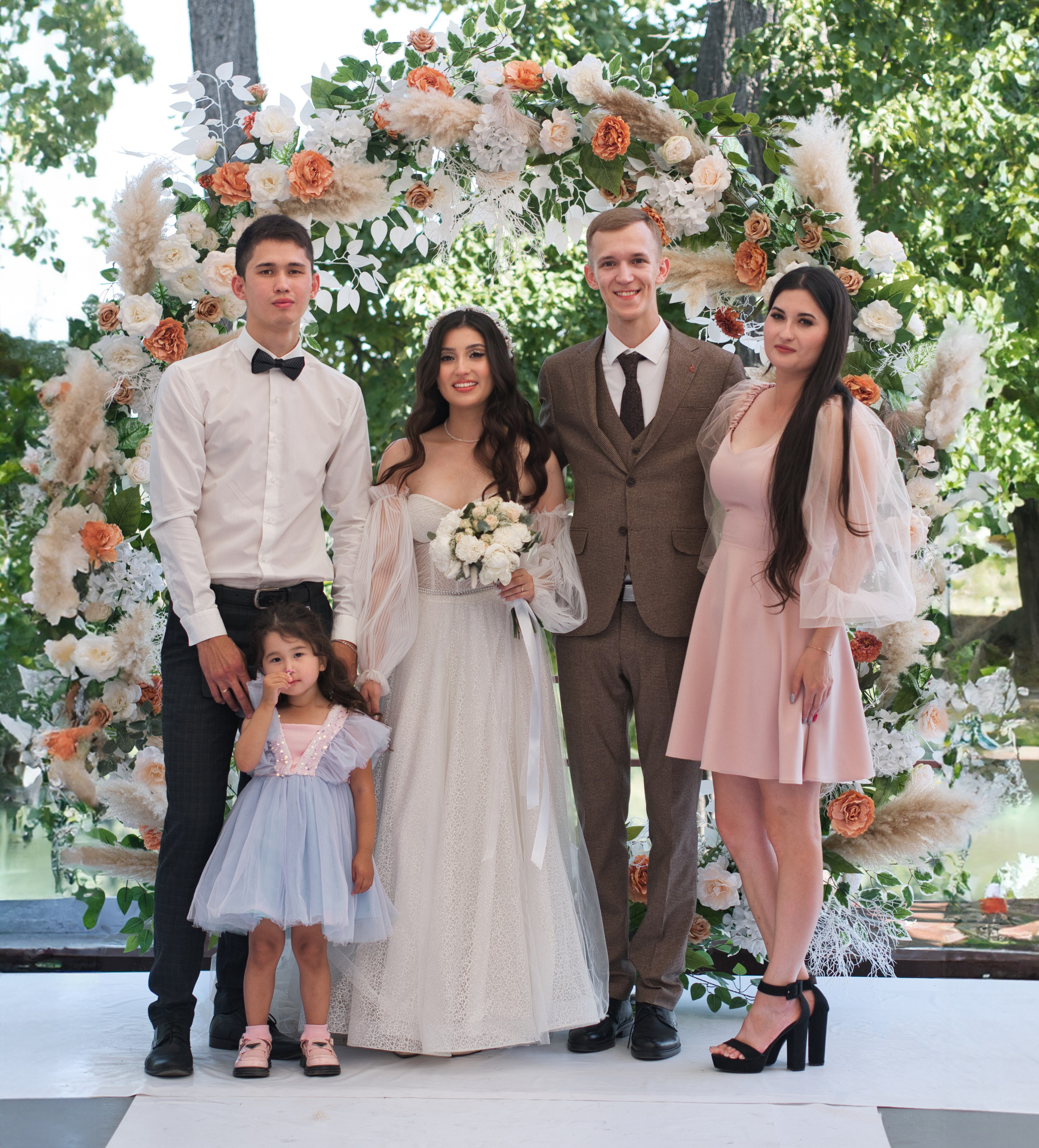 Константин и Фарида 08.07.23. Студия КРУГ. Фото и видеосъемка, видеомонтаж