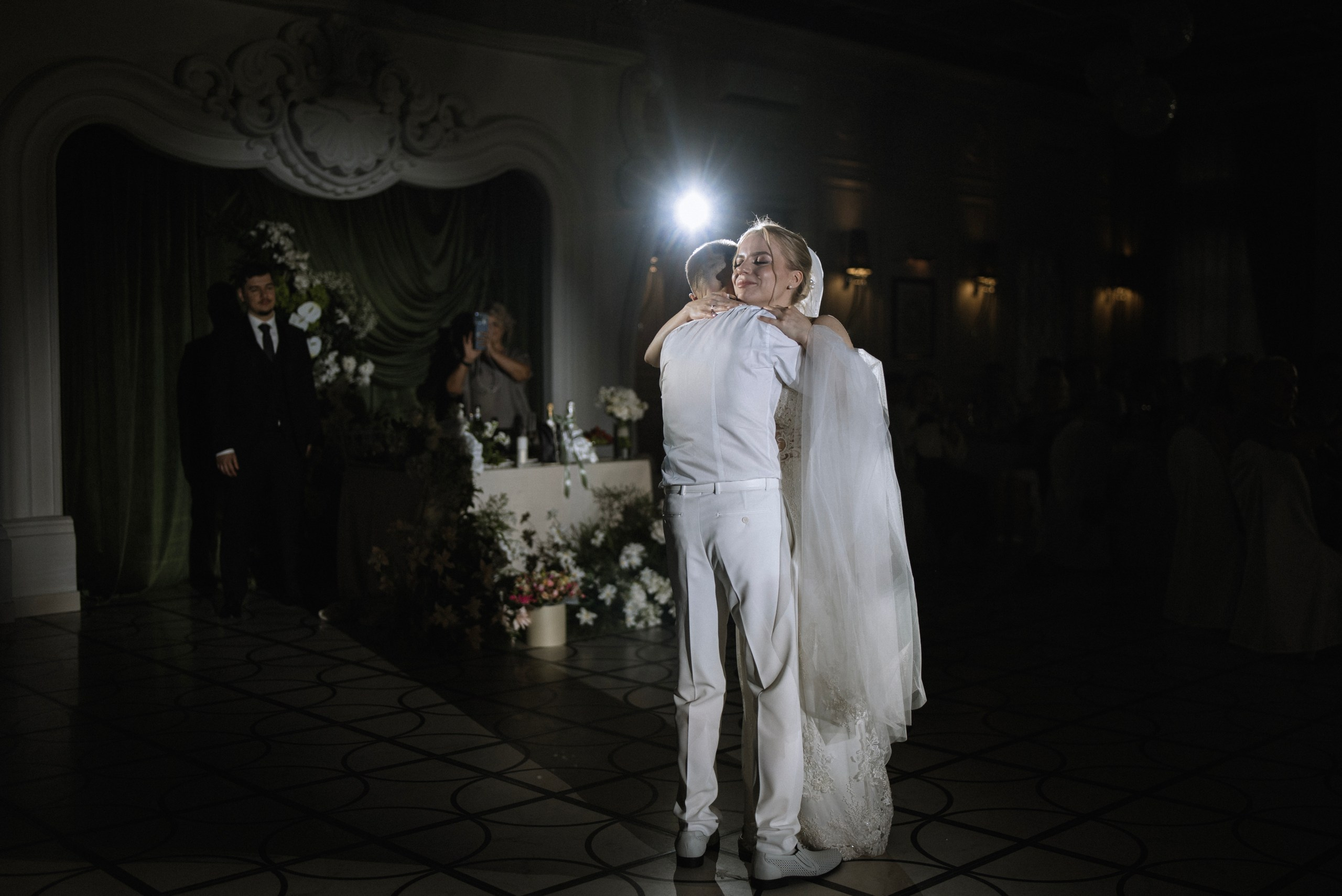 Саша и Варя. Жардин. Фотограф Костикова Анастасия Ростов-на-Дону