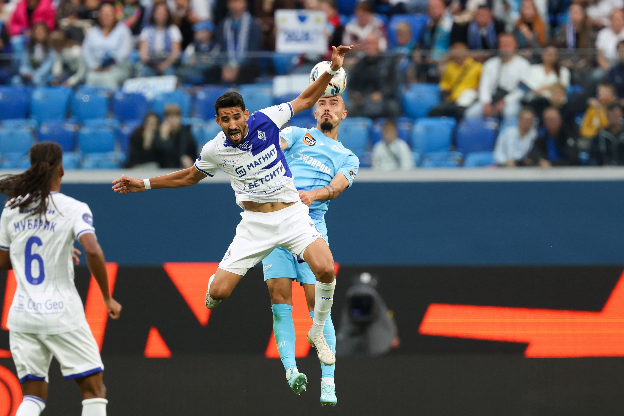 ФК «Зенит» — ФК «Динамо» Махачкала 23.08.2025. Спортивный и репортажный фотограф Антон Тереханов