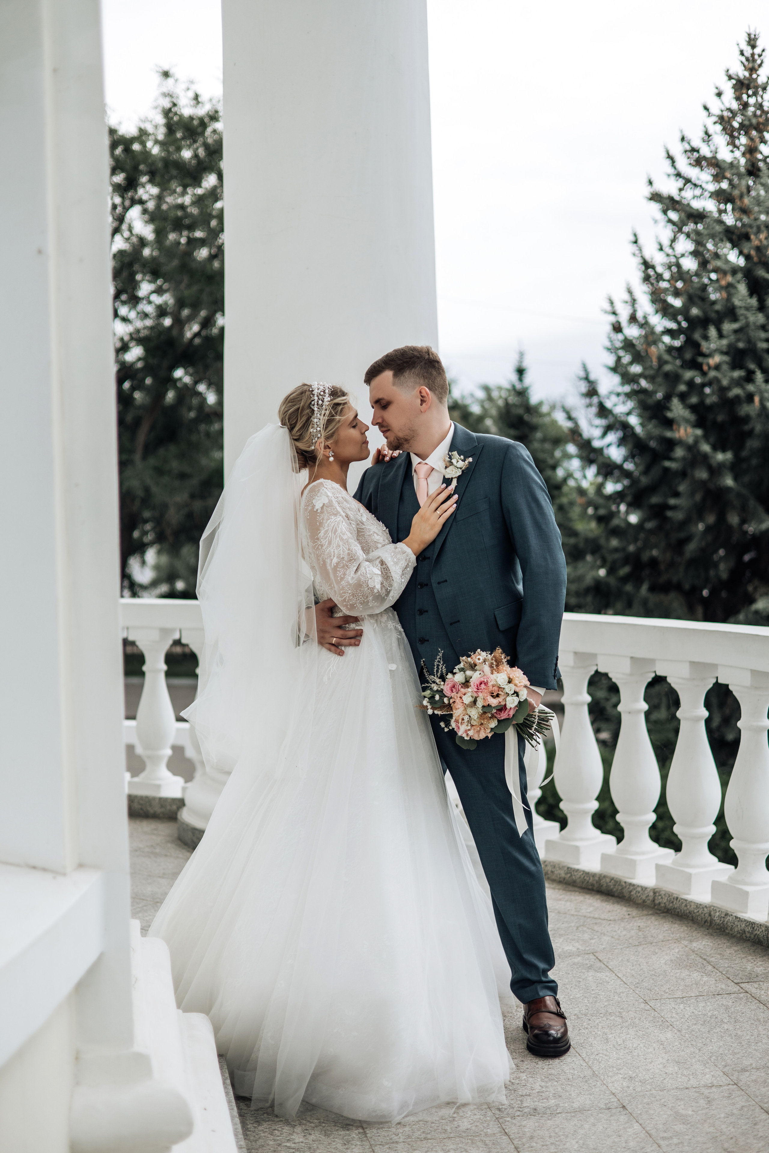 Свадьба Максима и Анастасии. Свадебный фотограф и видеограф Саша и Таня в Саратове