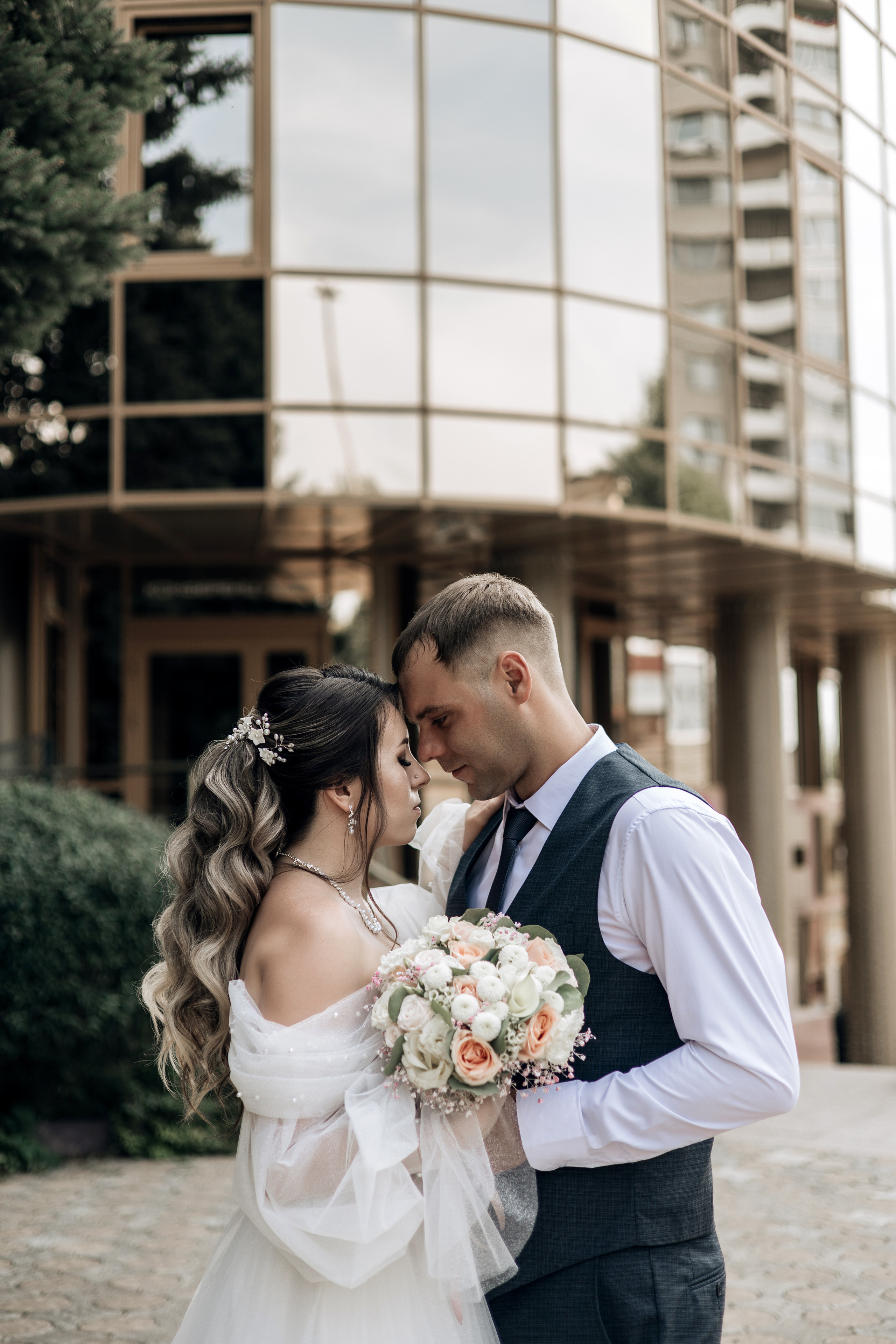 Свадьба Валентина и Надежды. Свадебный фотограф и видеограф Саша и Таня в Саратове