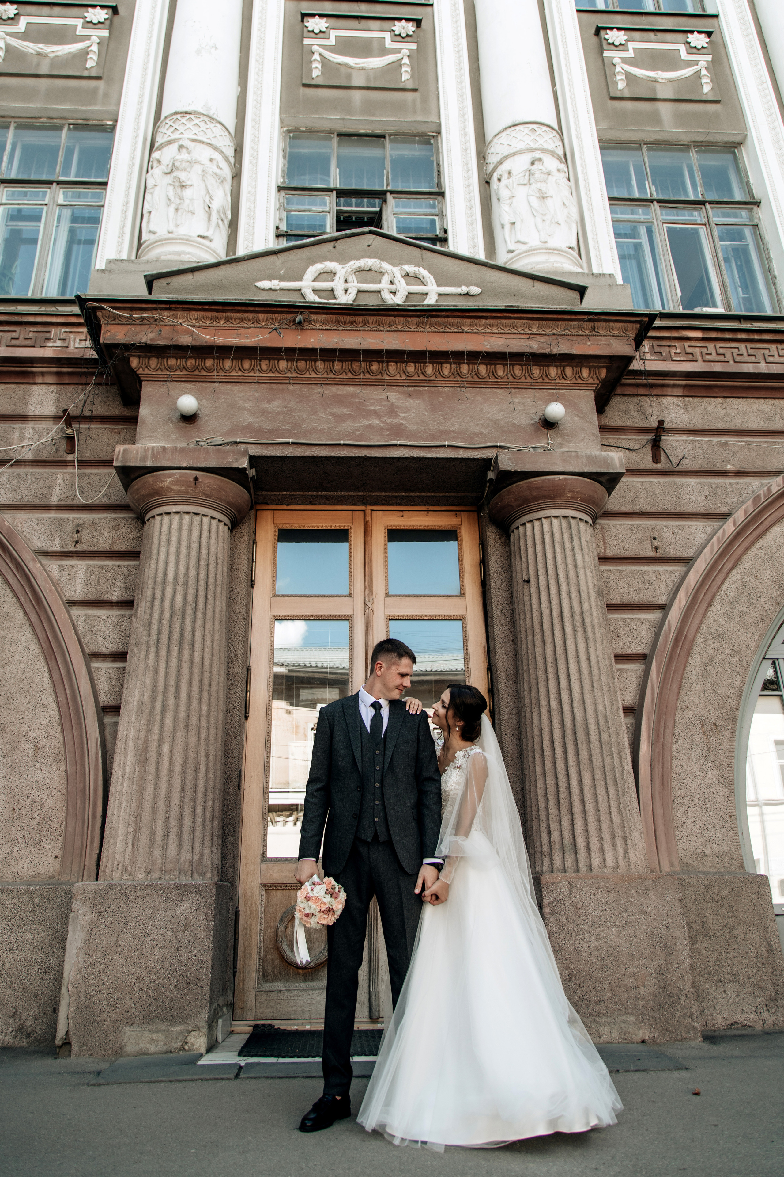 Свадьба Олега и Елены. Свадебный фотограф и видеограф Саша и Таня в Саратове
