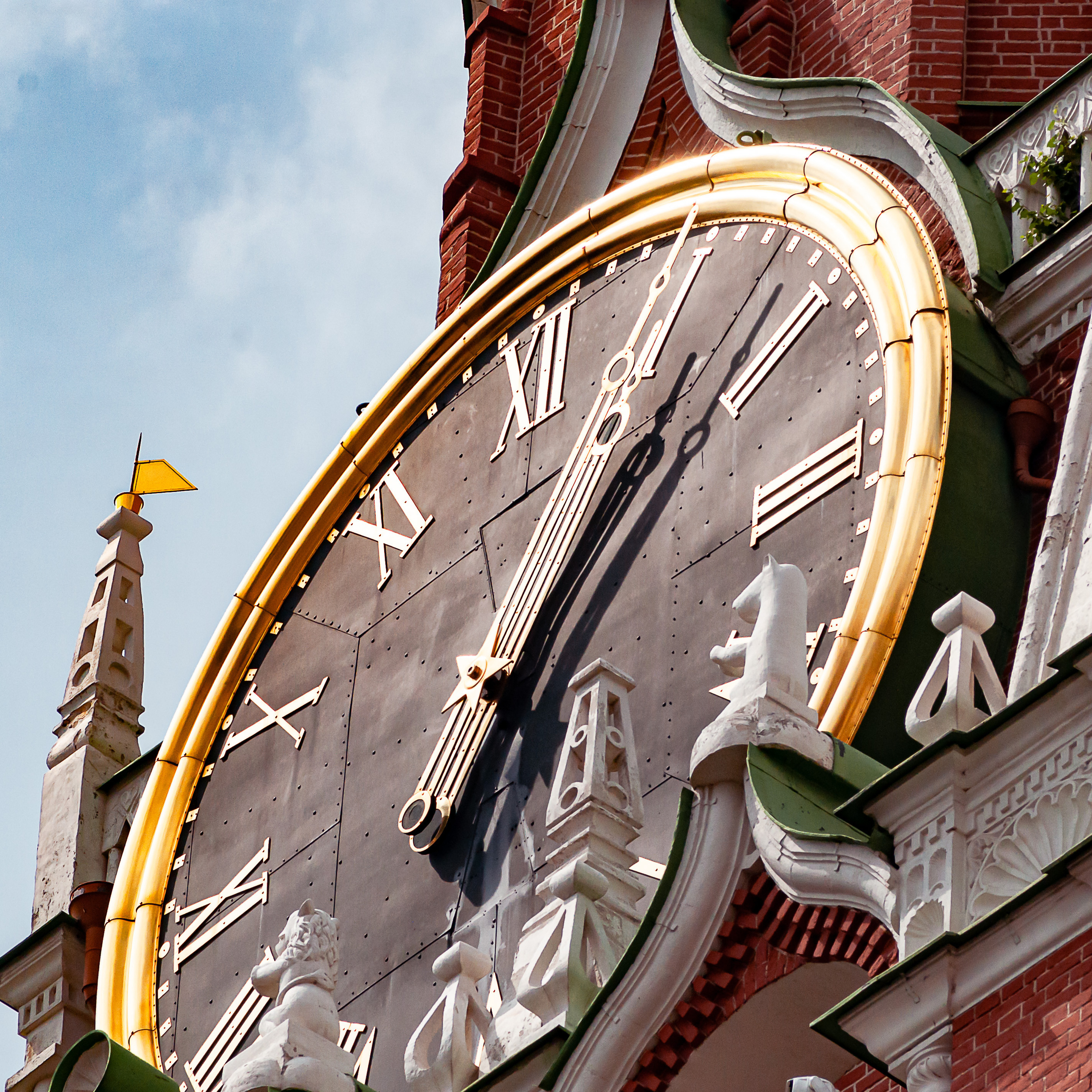 Спасская башня Московского Кремля, циферблат часов, Россия, архитектурный фотограф Москва