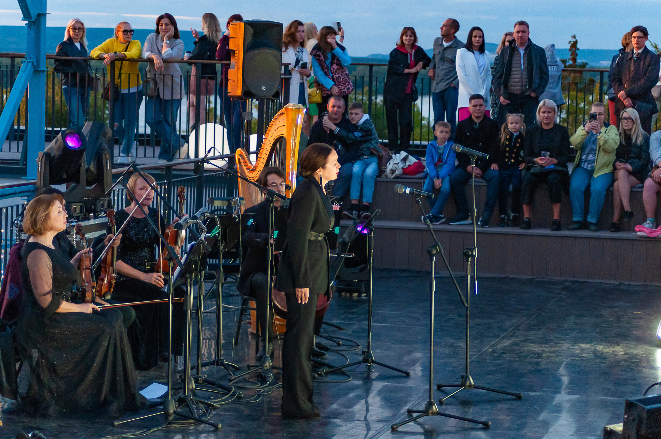 Открытие 93-го сезона в театре «Шостакович Опера Балет» на Станкозаводе — фоторепортаж. Фотограф Самара — репортажная, свадебная, интерьерная съёмка от Ильи Петрова, профессионала своего дела