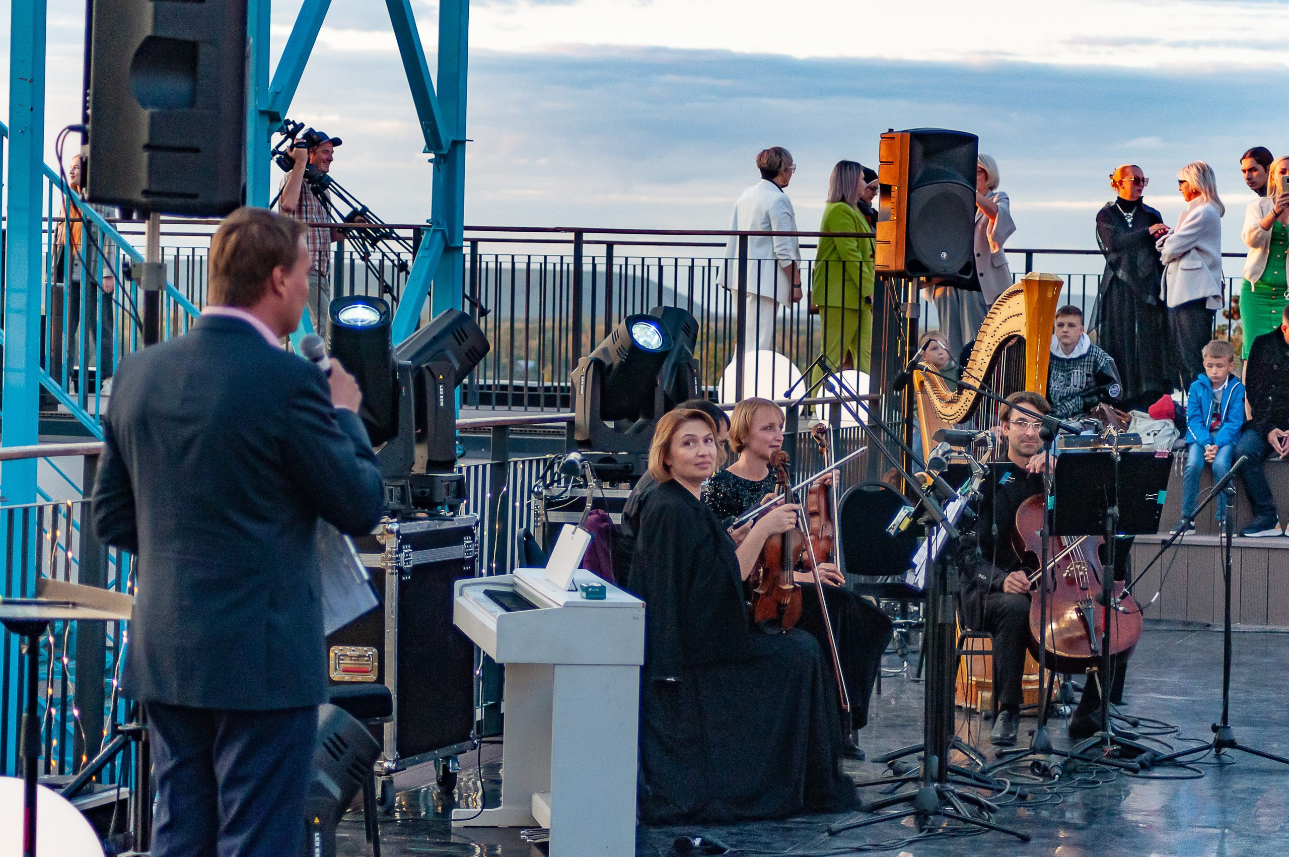 Открытие 93-го сезона в театре «Шостакович Опера Балет» на Станкозаводе — фоторепортаж. Фотограф Самара — репортажная, свадебная, интерьерная съёмка от Ильи Петрова, профессионала своего дела