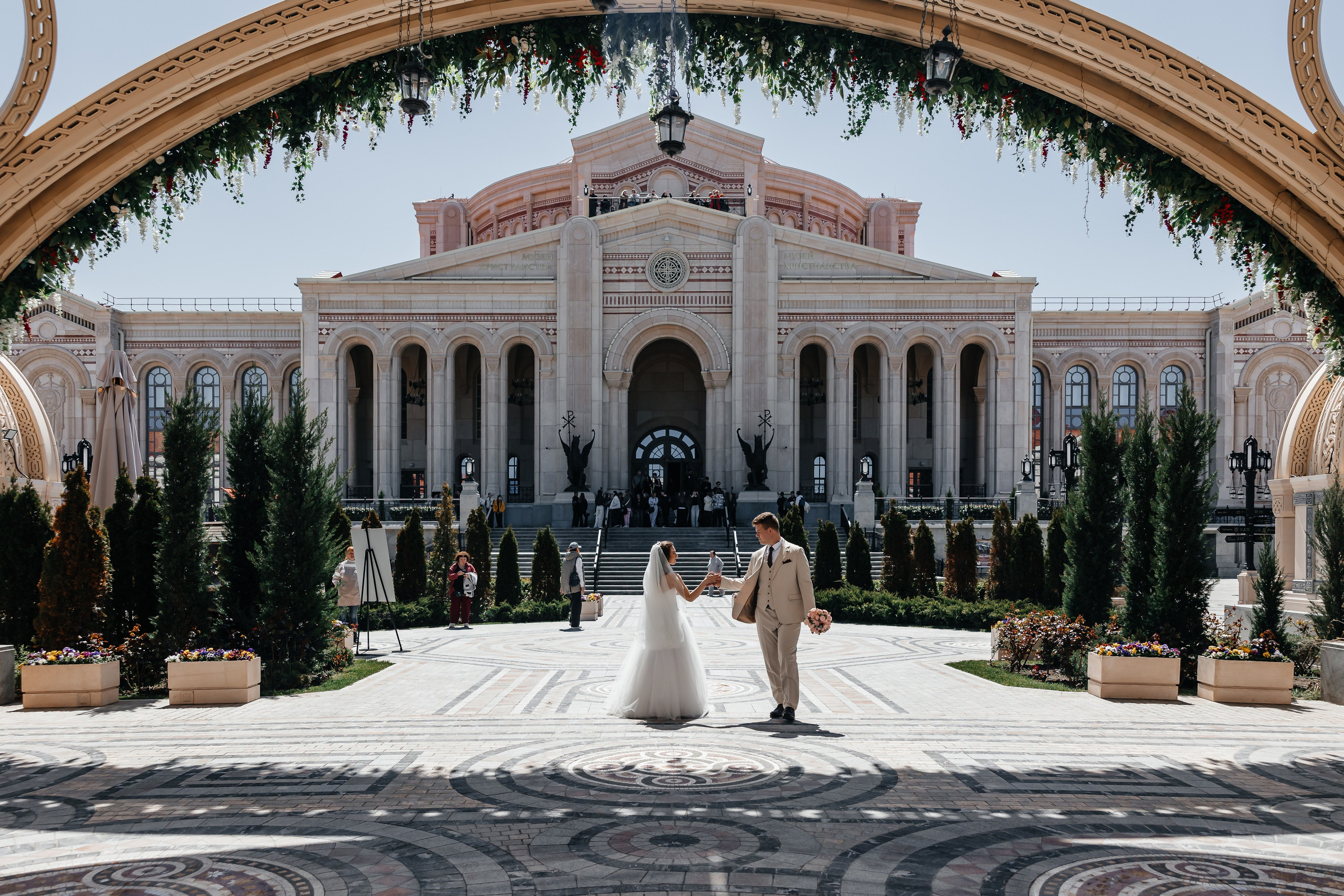 Сакура в Японском саду. Анонс свадьбы для Никиты и Марины. Свадебный фотограф в Крыму и Севастополе Ольга Баскакова