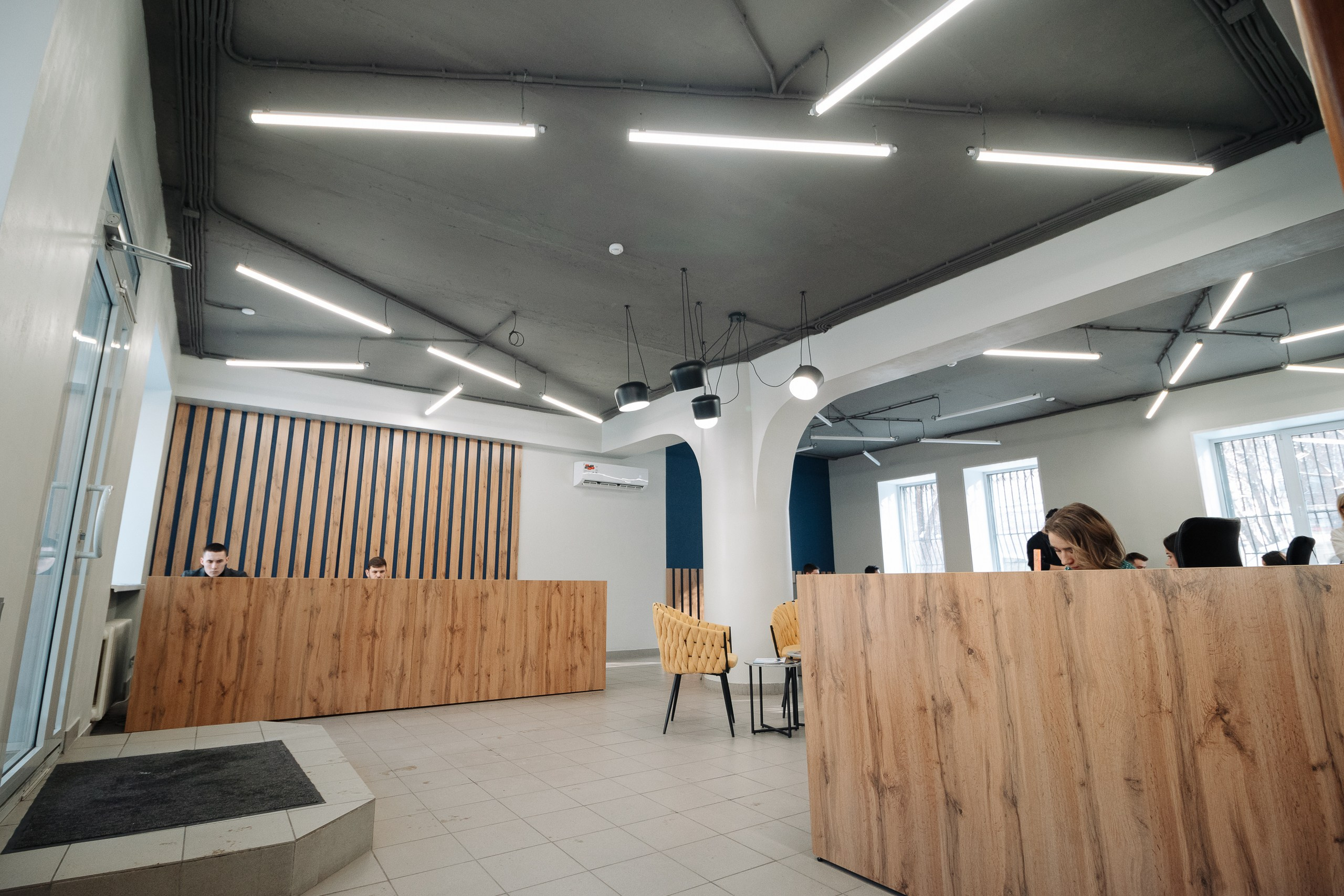 Агентство интернет маркетинга Alente. Репортажный фотограф Красноярск Алекс Чампакхам