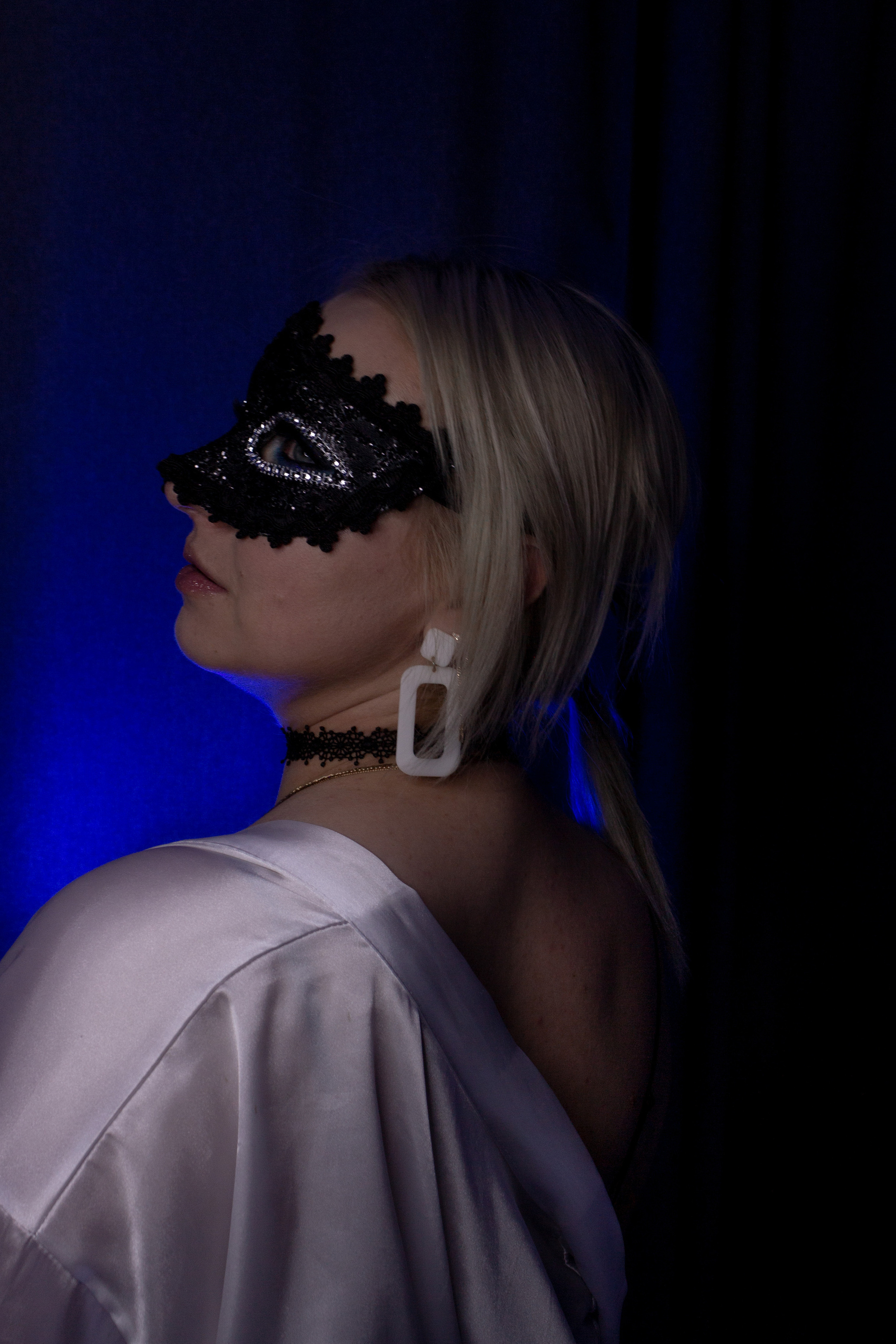 Neon. Креативный фотограф в Екатеринбурге Юлия Николотова