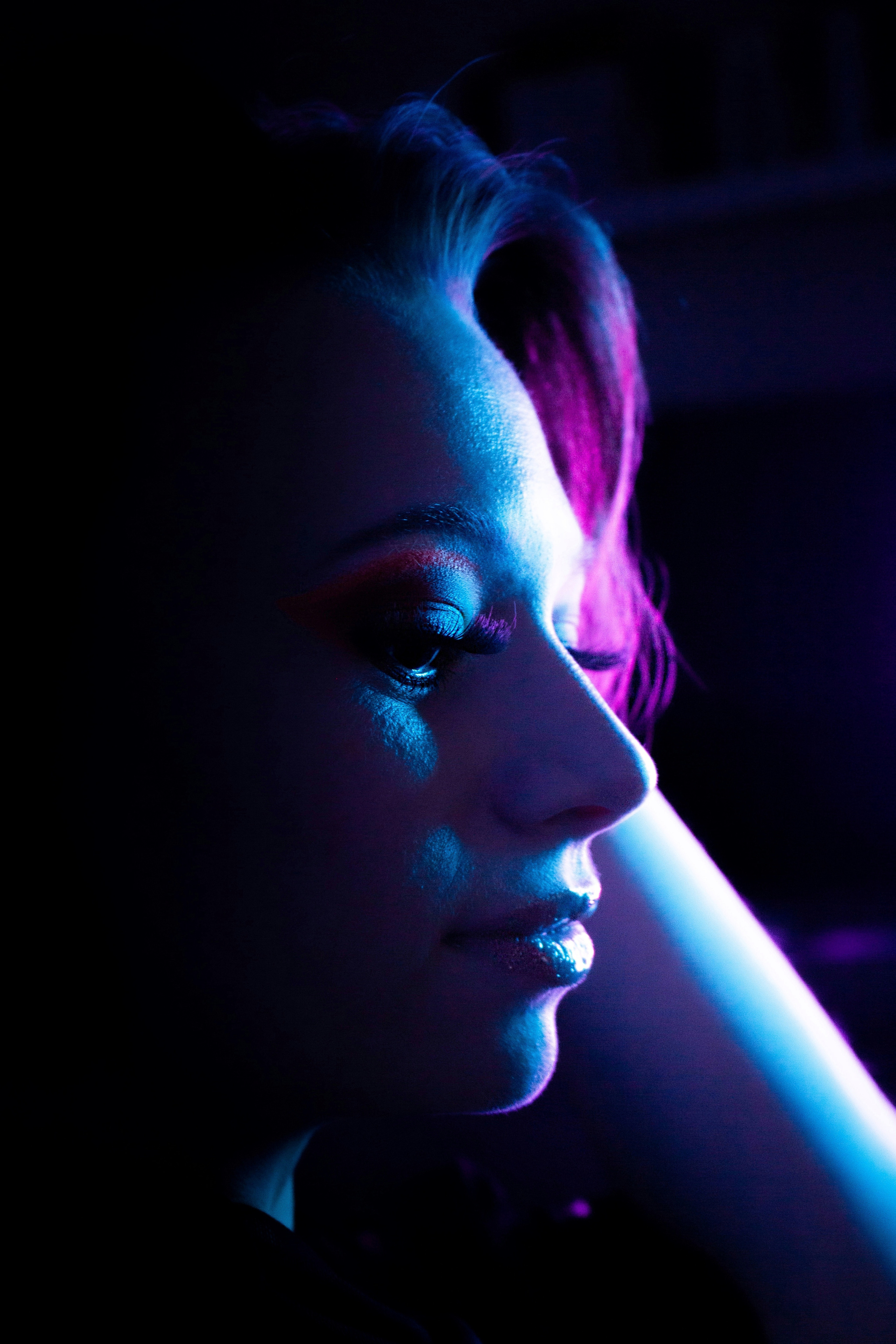 Neon. Креативный фотограф в Екатеринбурге Юлия Николотова