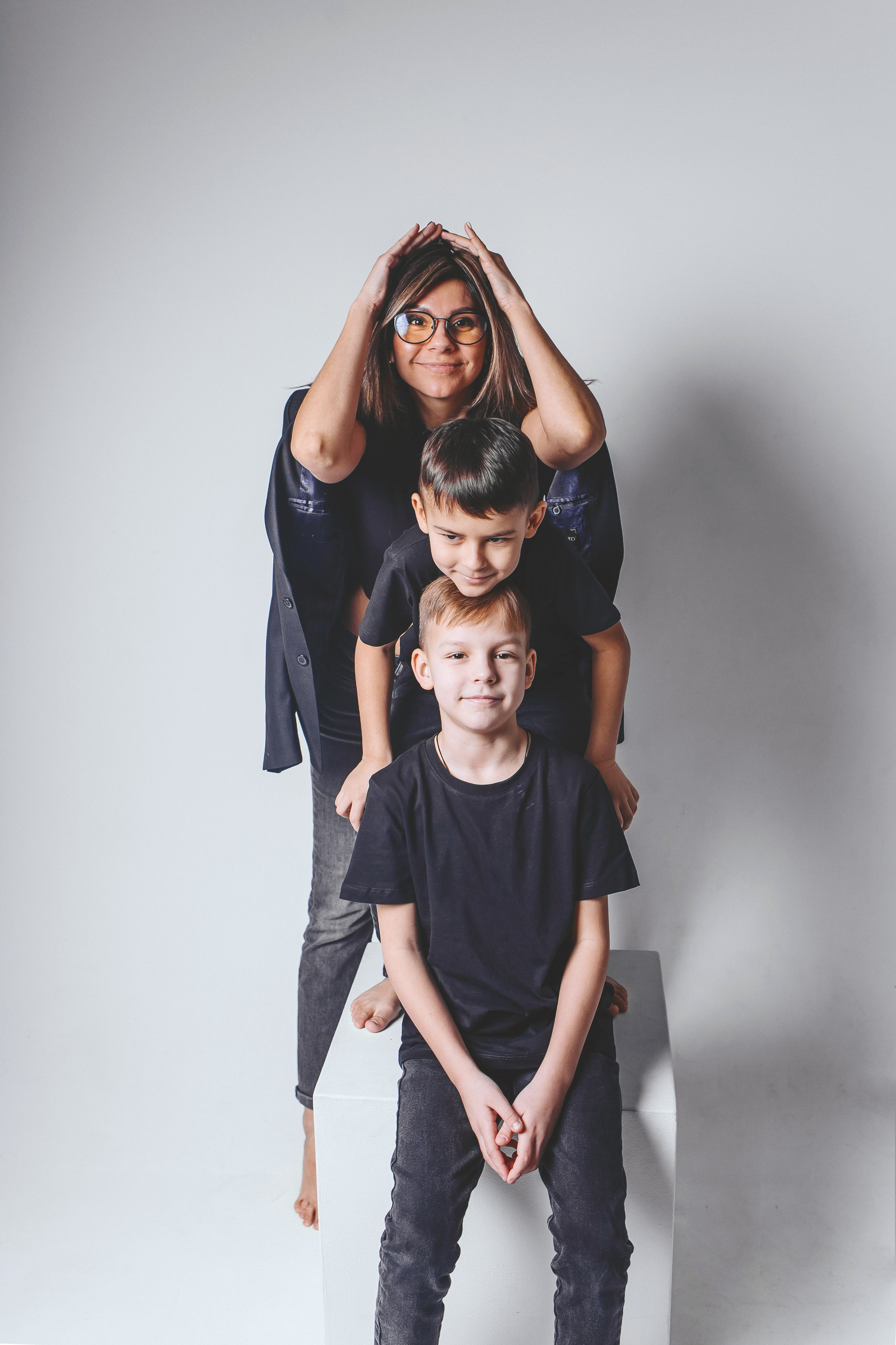 Лейла и сыновья 2023. Фотограф Наталья Шпиллер Санкт-Петербург