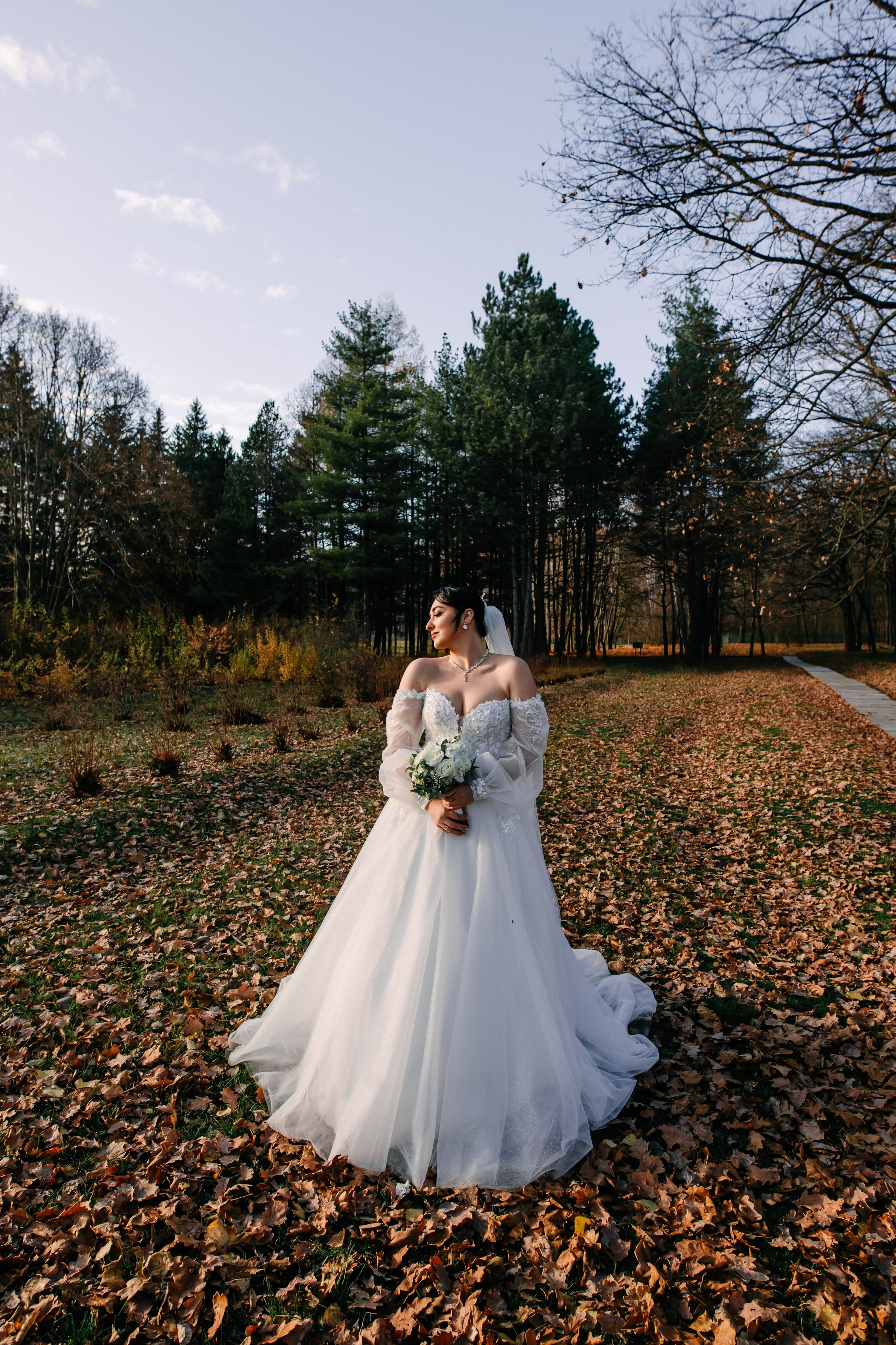 Свадебная прогулка в г. Старый оскол. Свадебный фотограф в Старом Осколе Тулинова Мария