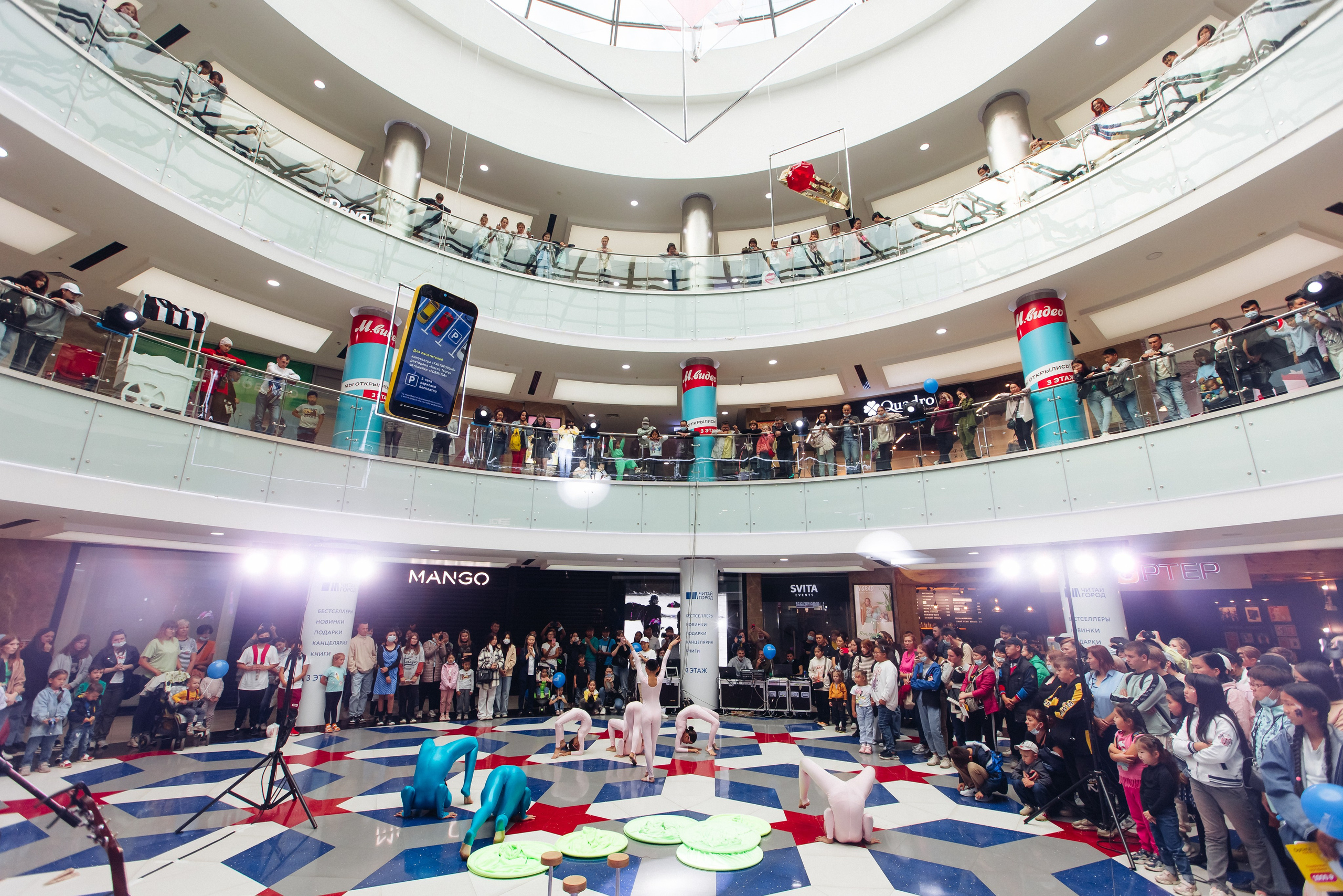 5 лет ТЦ Форум. Свадебный и семейный фотограф в Улан-Удэ