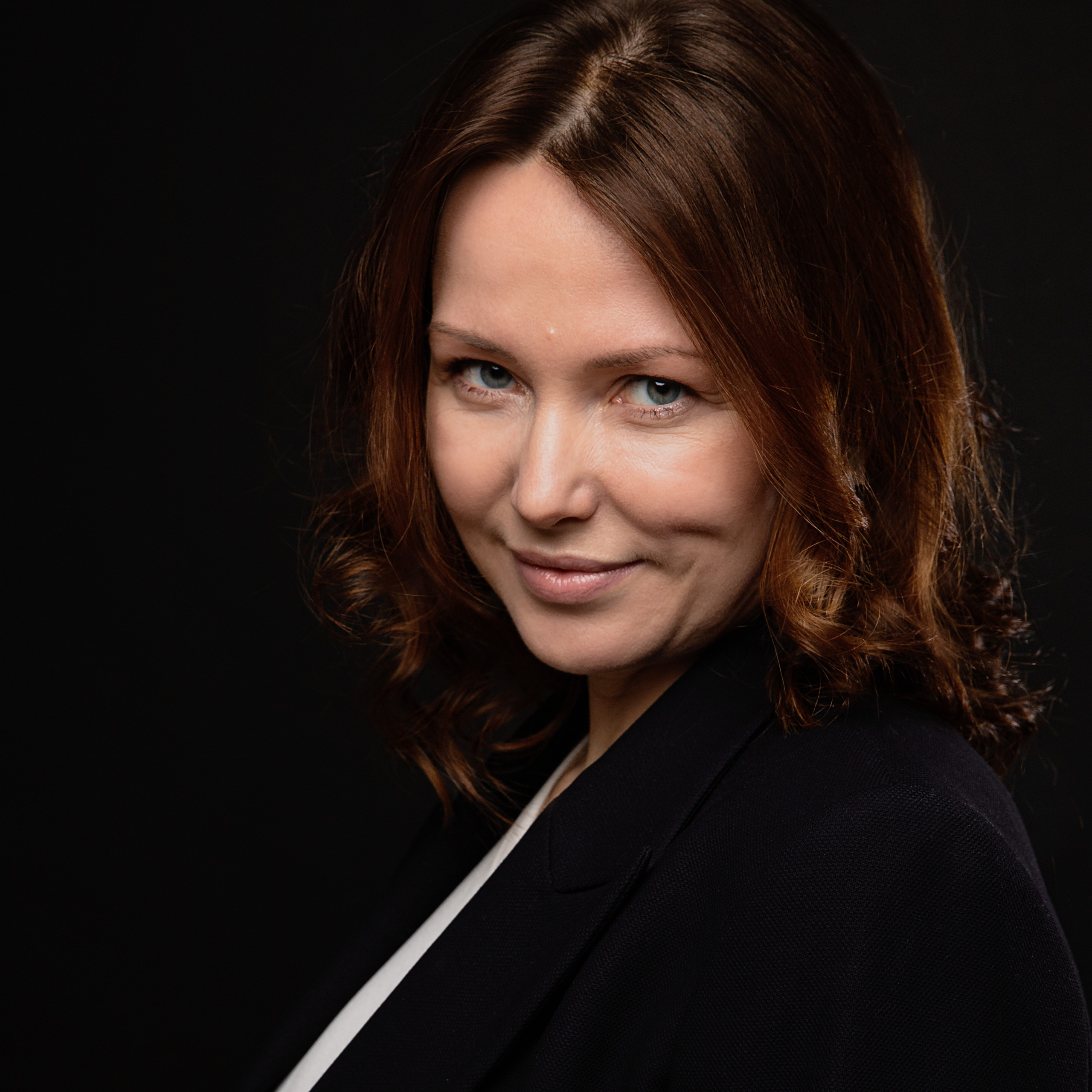 Юлия. ФОТОГРАФ РАДОСТИ Фотосессия в студии СПб. Портретный фотограф — Юрий Торлопов