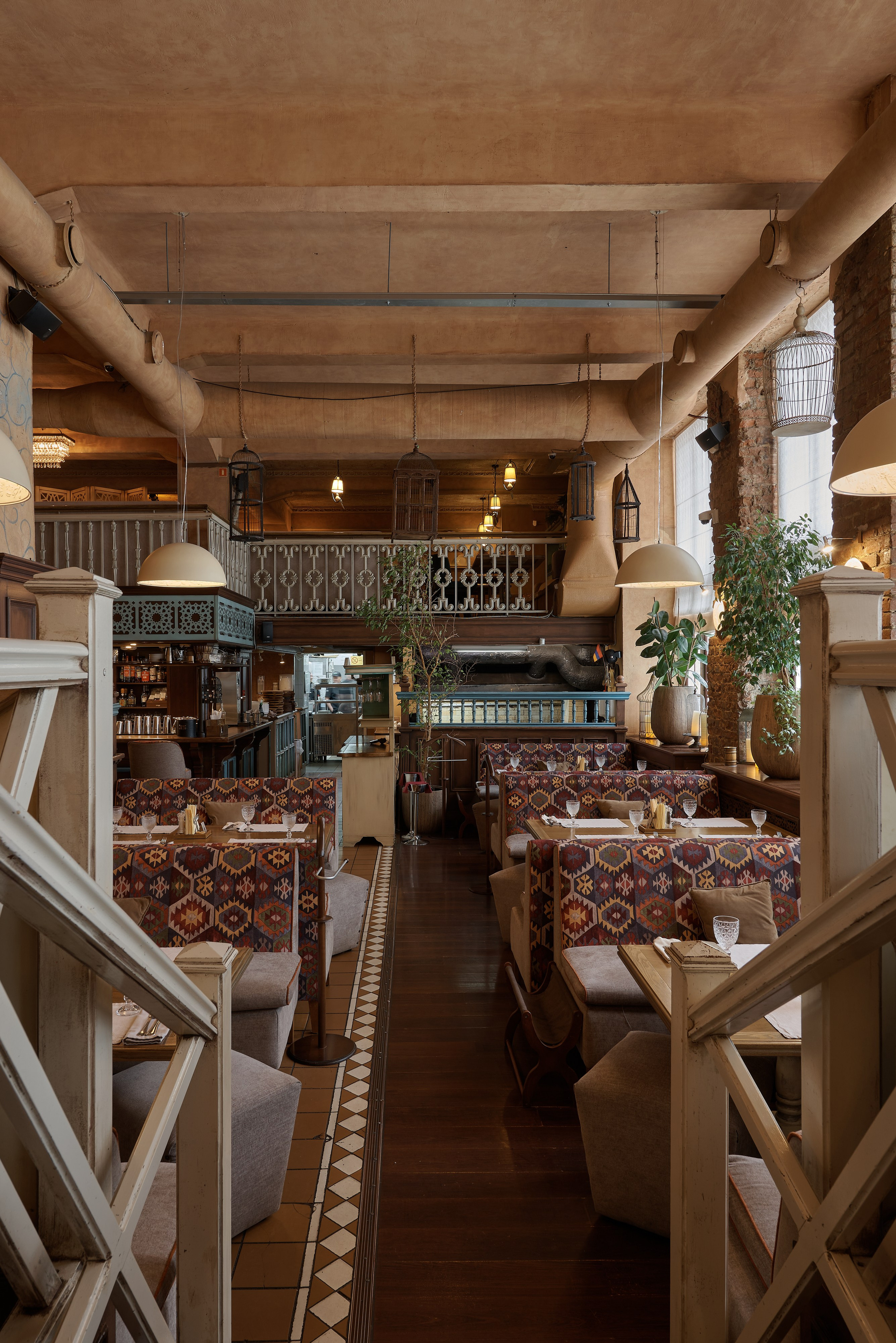 Хмели Сунели, Екатеринбург. Абросимов Лев интерьерный и архитектурный фотограф