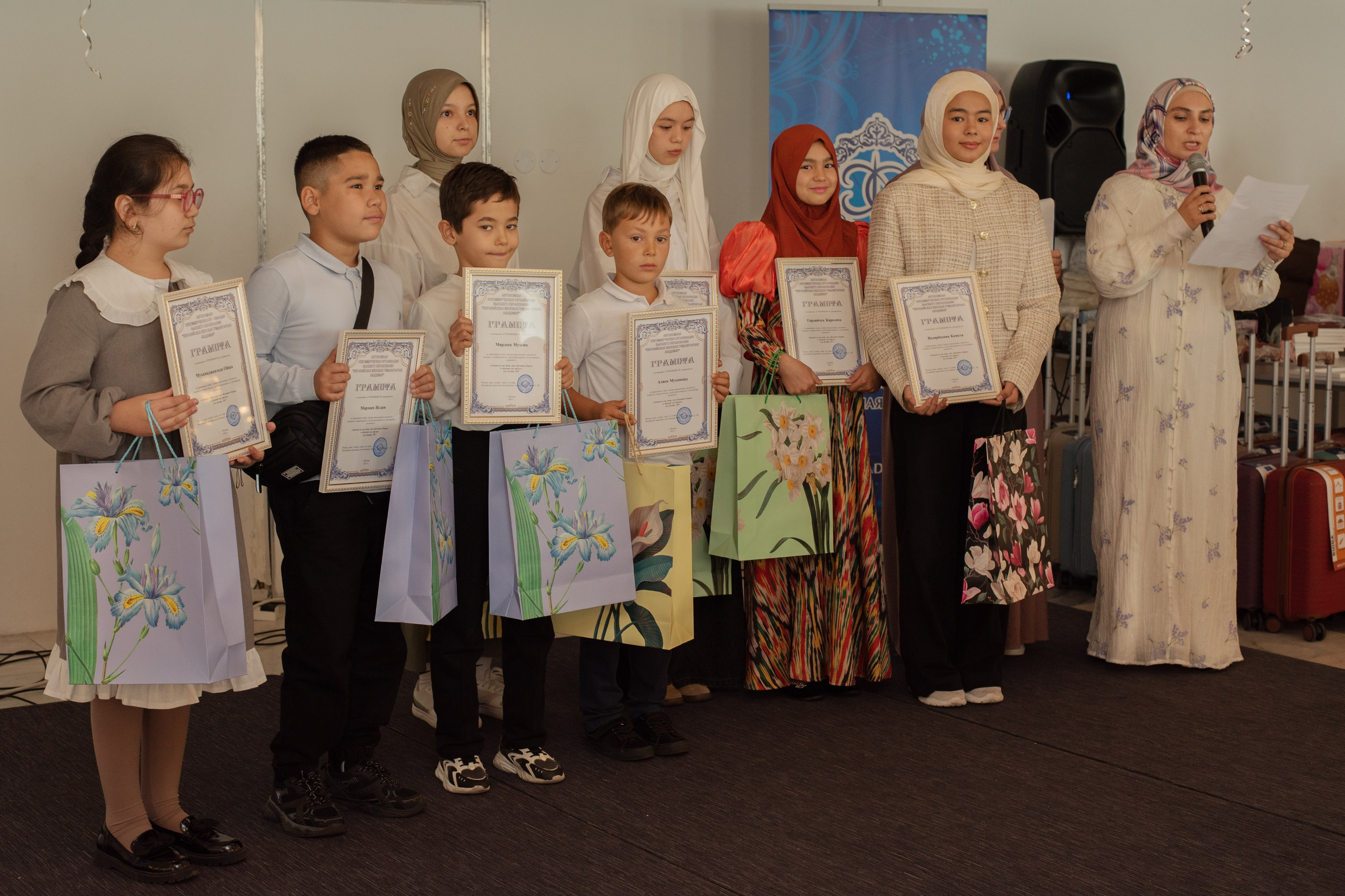Выпускной в Евразийской женской гуманитарной академии. Лина Курочка — ваш фотограф