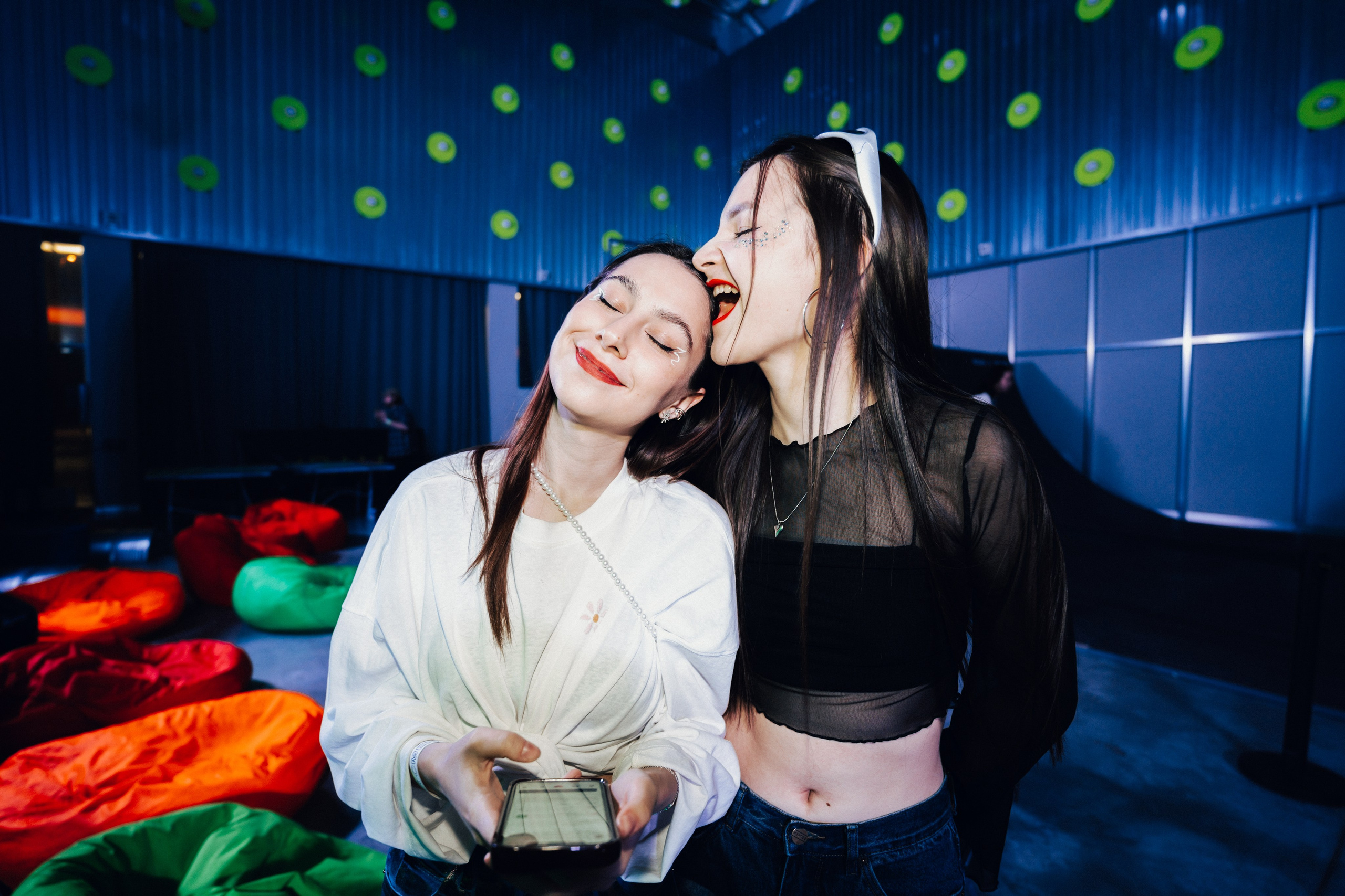 Ночная смена. Главная