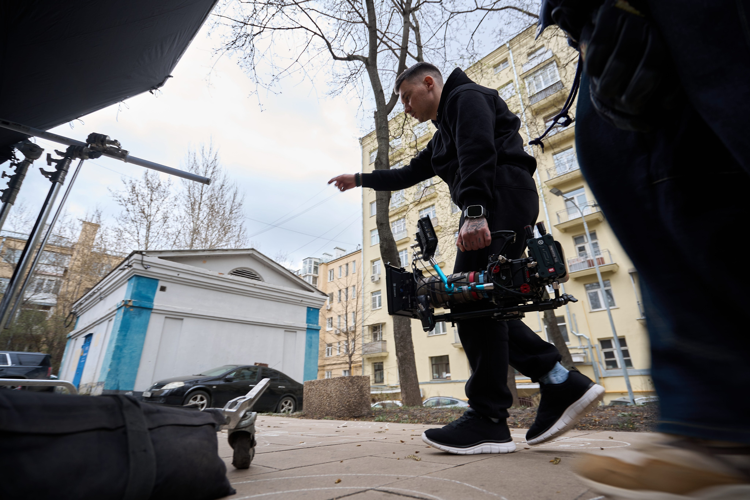 БЭКСТЕЙДЖ: Живые истории творческих людей. Закулисье кино и театра. Репортажный ивент фотограф в Москве Александр Гладкий