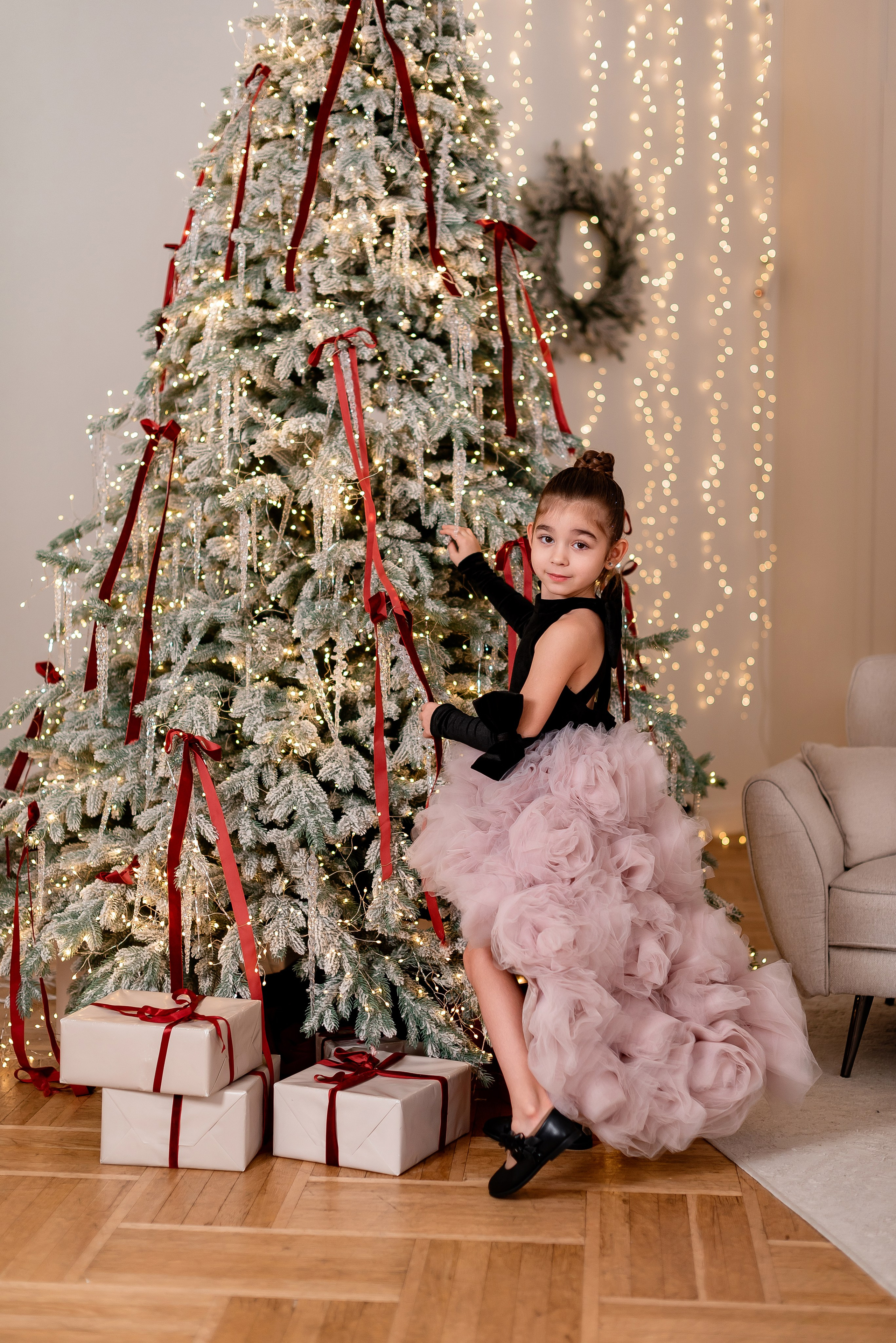 Юля и Варя Новогодняя. Фотограф Татьяна Иванчикова