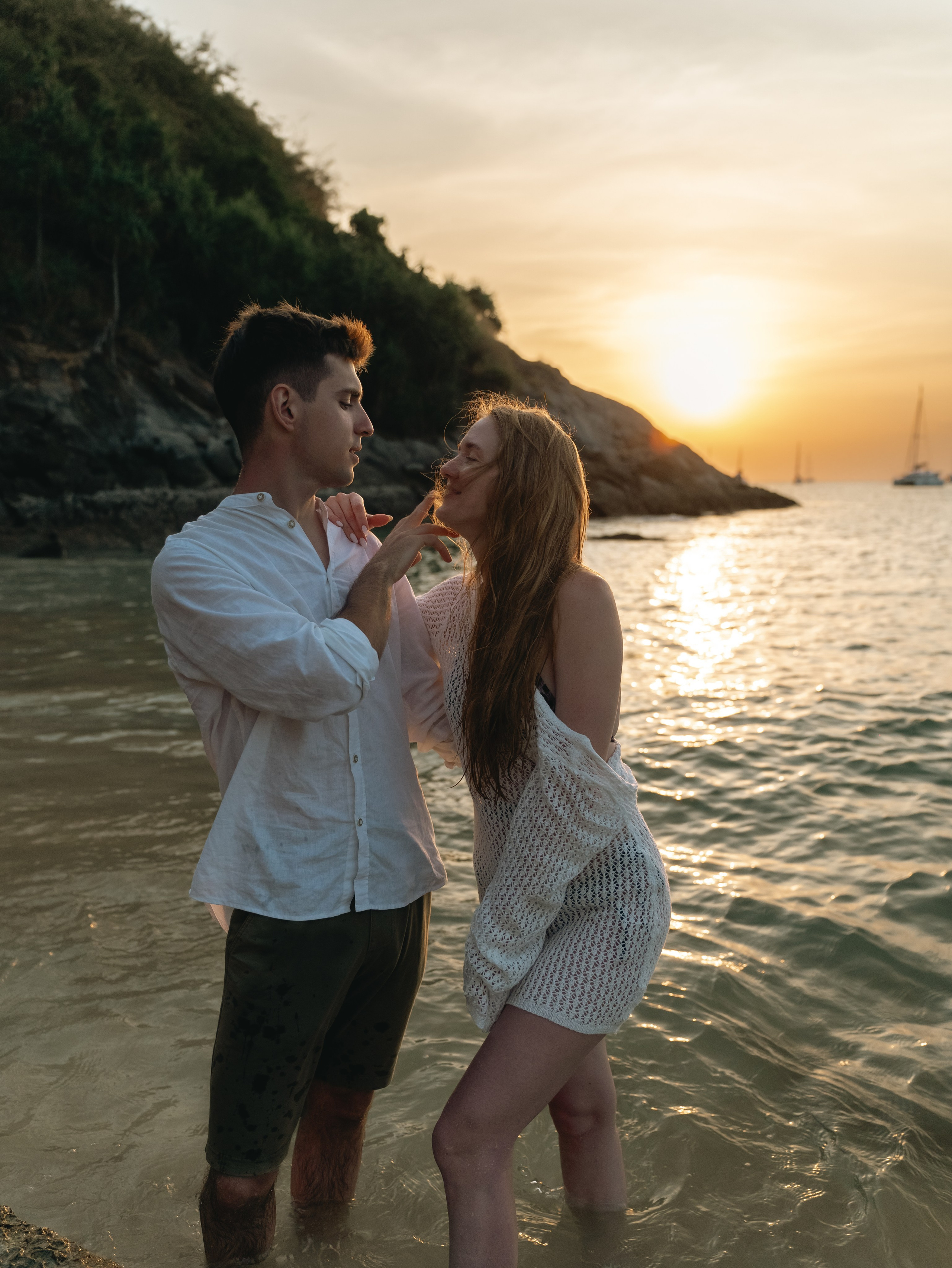 Фотосессия свидание на закате у моря. Фотограф из Екатеринбурга Алена Мусалимова