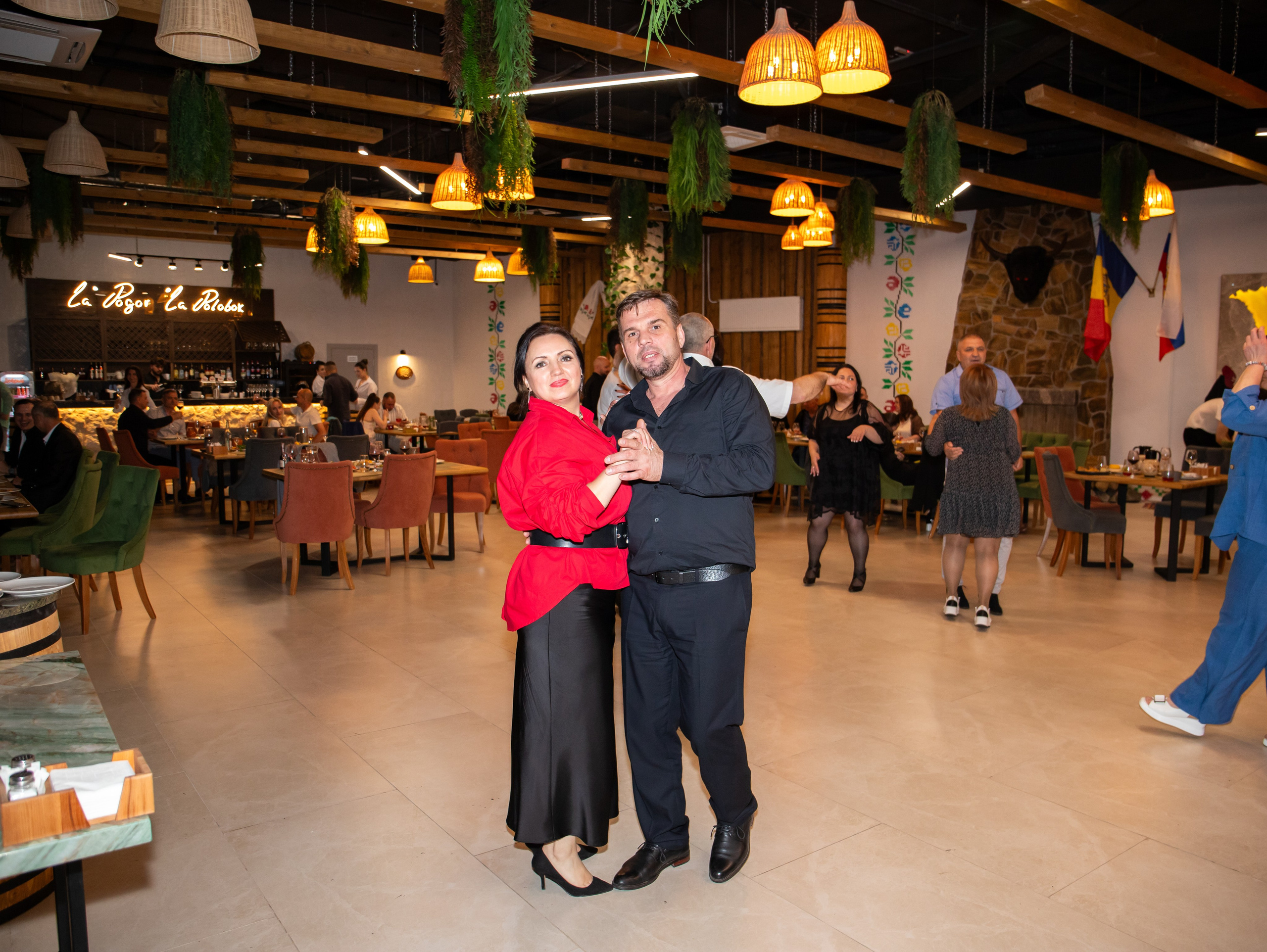 Открытие молдавского ресторана. Свадебный и семейный фотограф в Москве Мила Широких