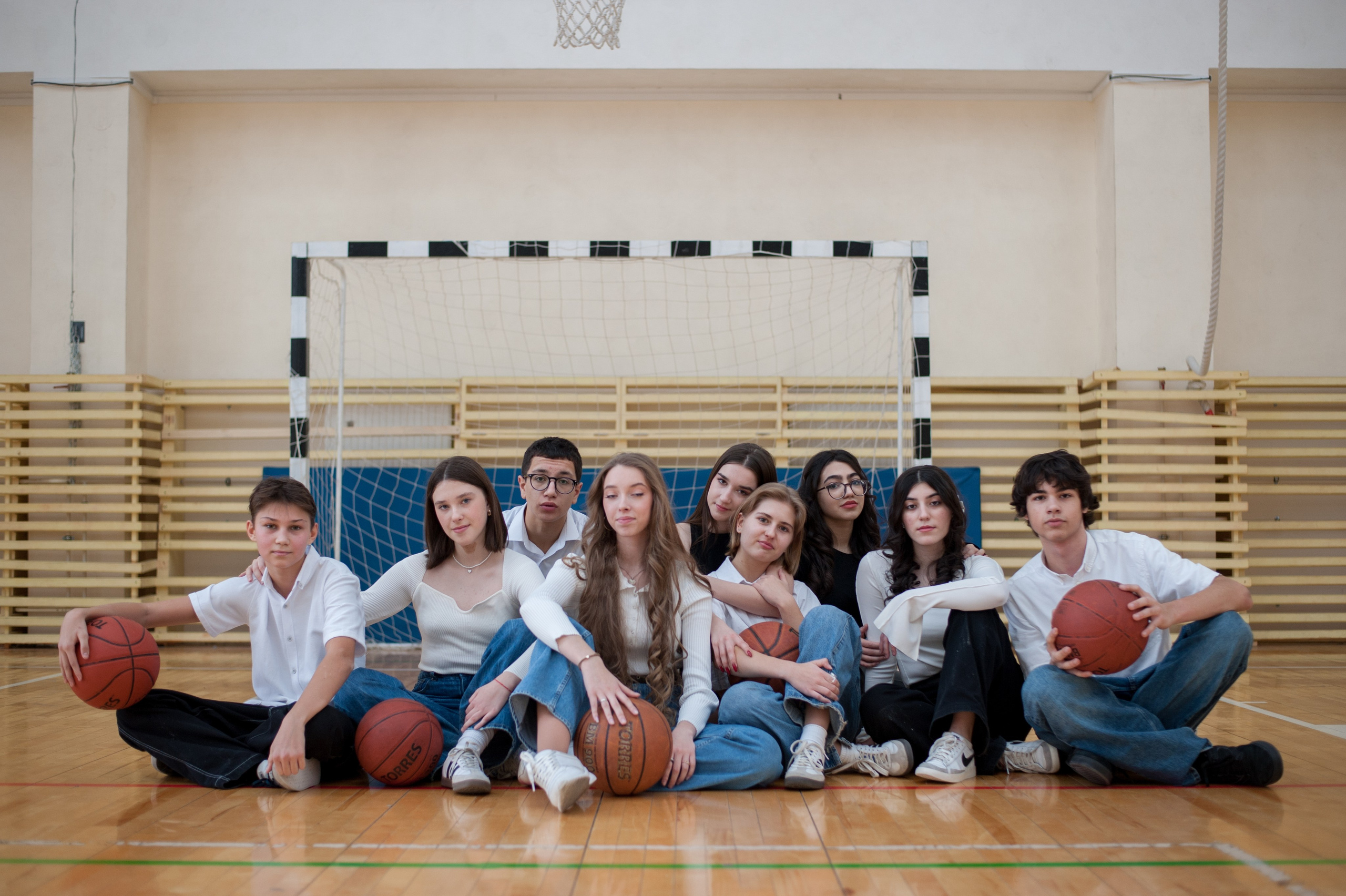 9,11 класс спортзал. Выпускной альбом Чехов, Подольск, Москва