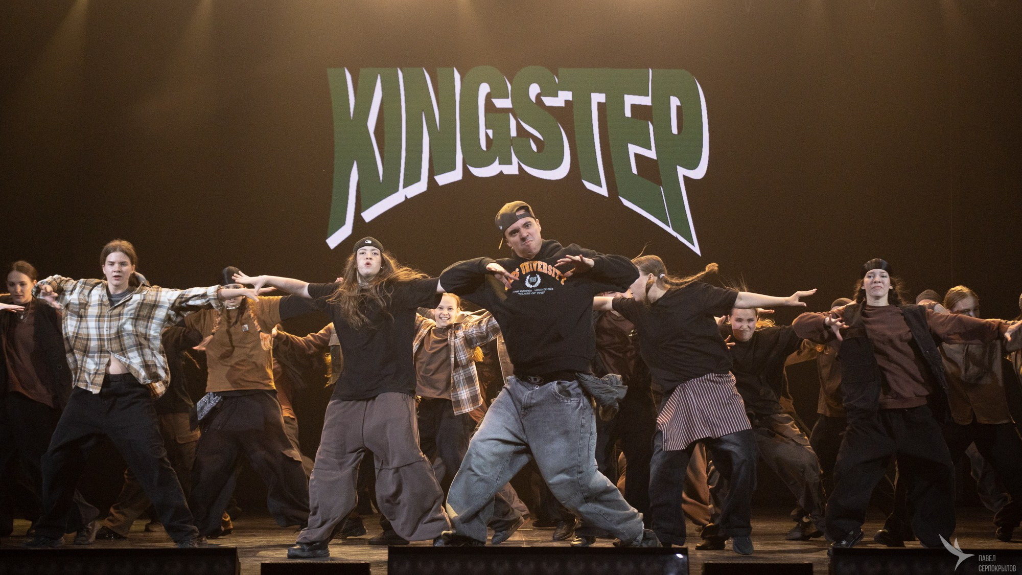 Отчетный концерт студии танца KingStep. Репортажный фотограф в Казани Павел Серпокрылов