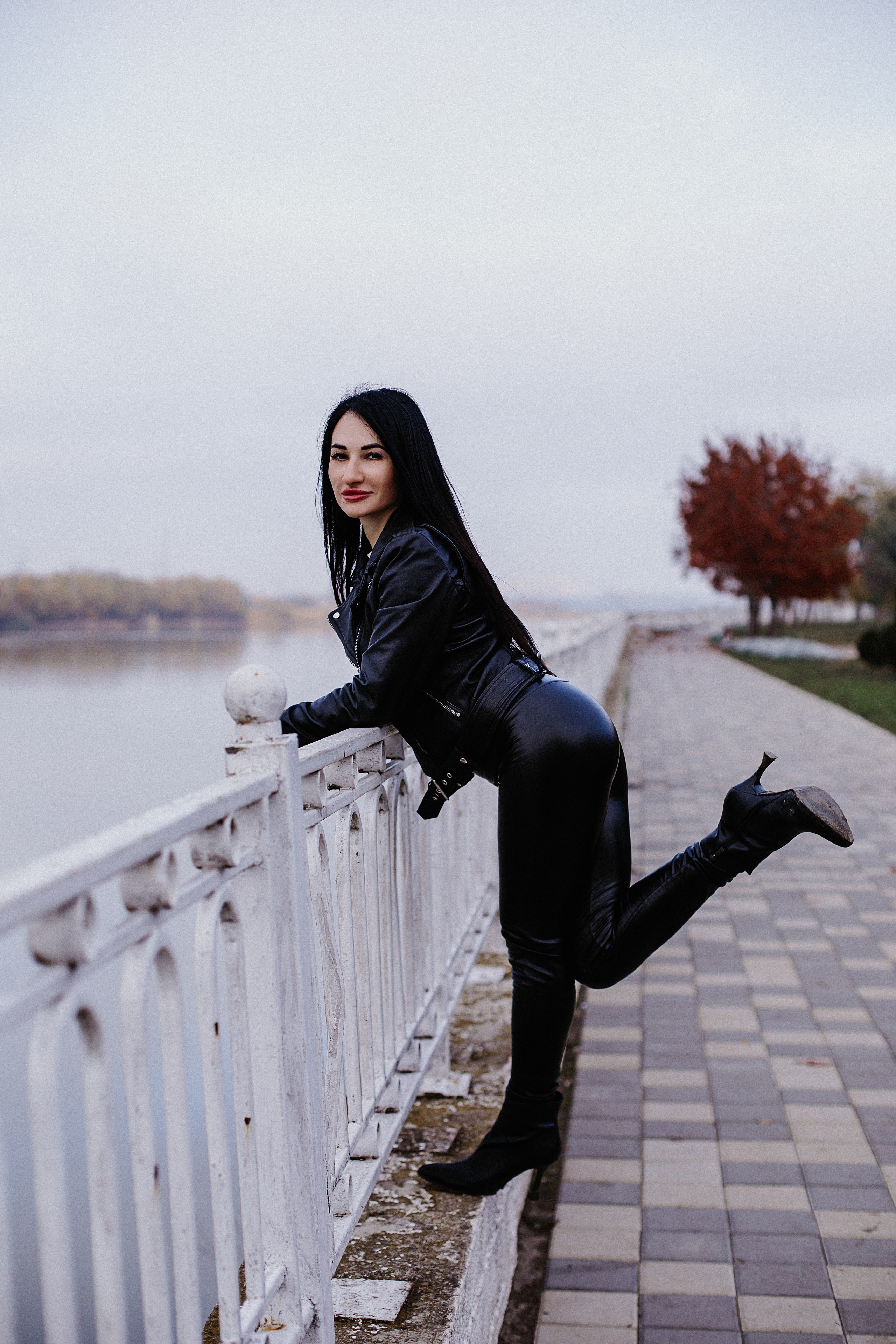 Людмила. Https://malovafoto.ru